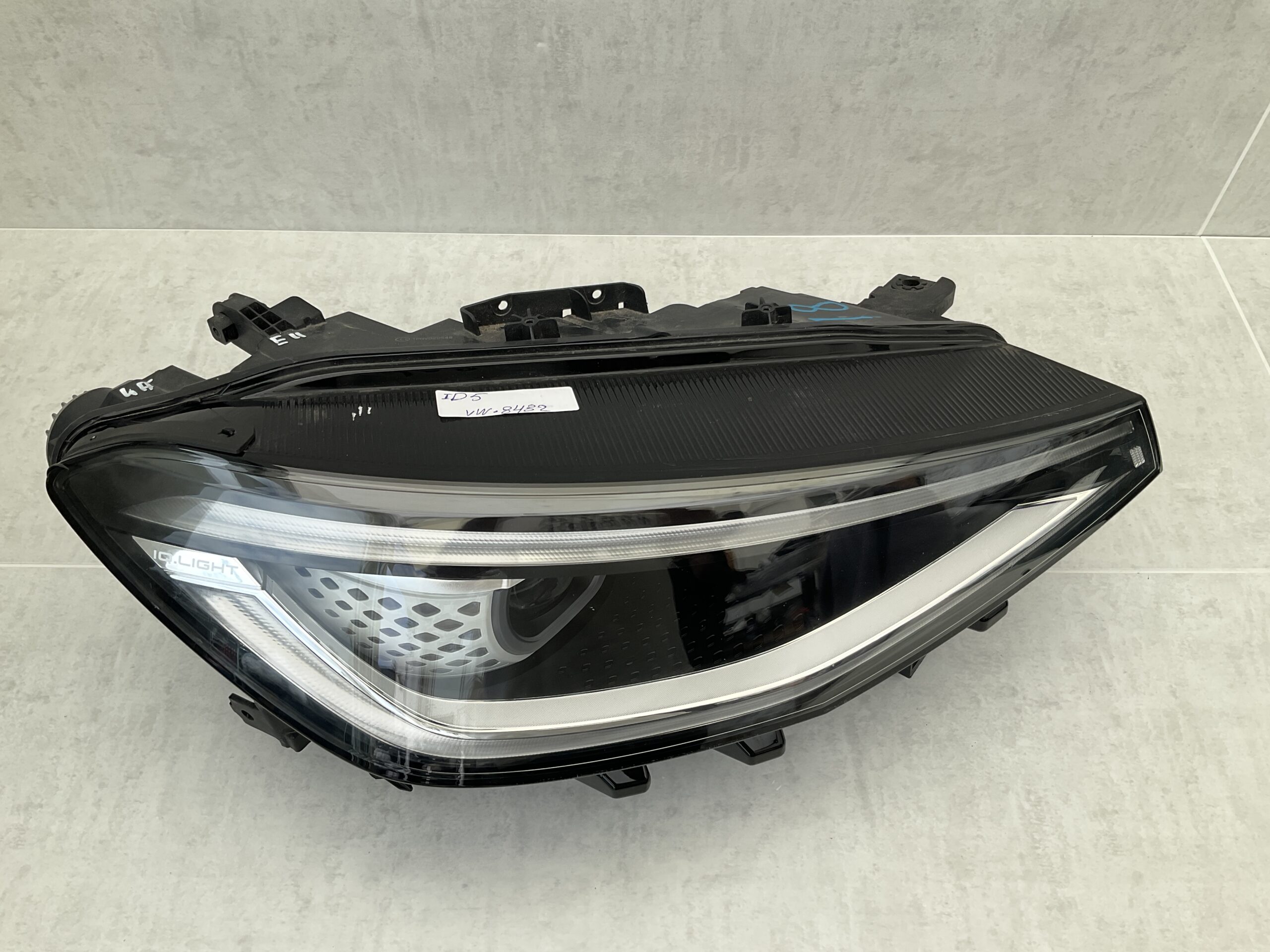 KOPLAMP VOLKSWAGEN ID5 IQ LIGHT 11B941036 RECHTS VW-8432