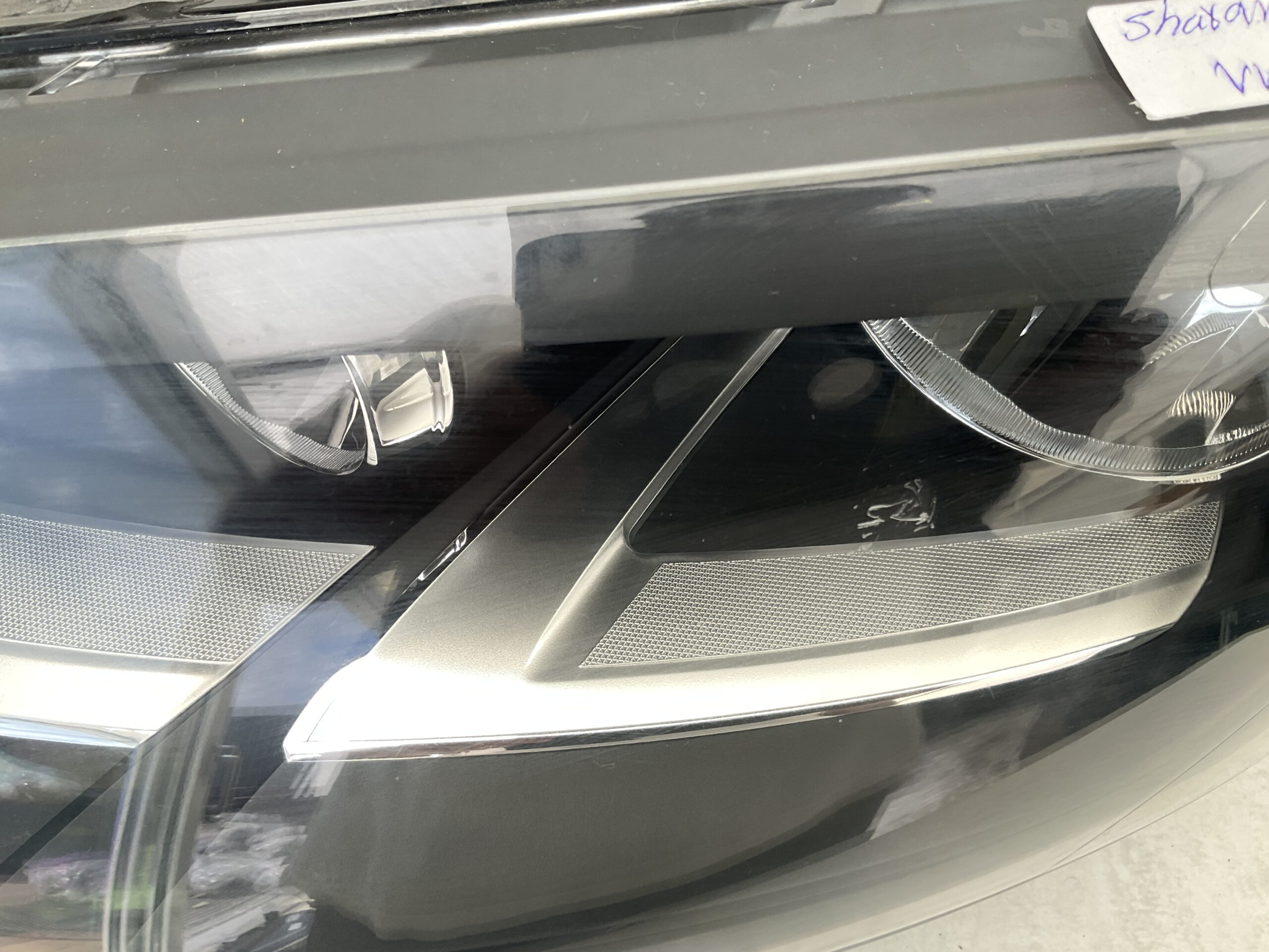 KOPLAMP VOLKSWAGEN SHARAN HALOGEEN 7N5941005G LINKS VW-8070