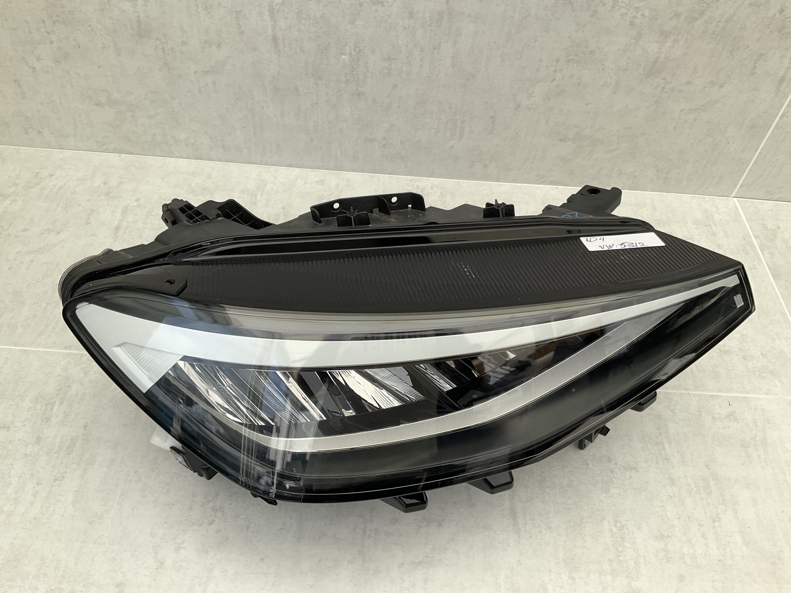 KOPLAMP VOLKSWAGEN ID4 FULL LED 11B941006A LINKS VW-5312