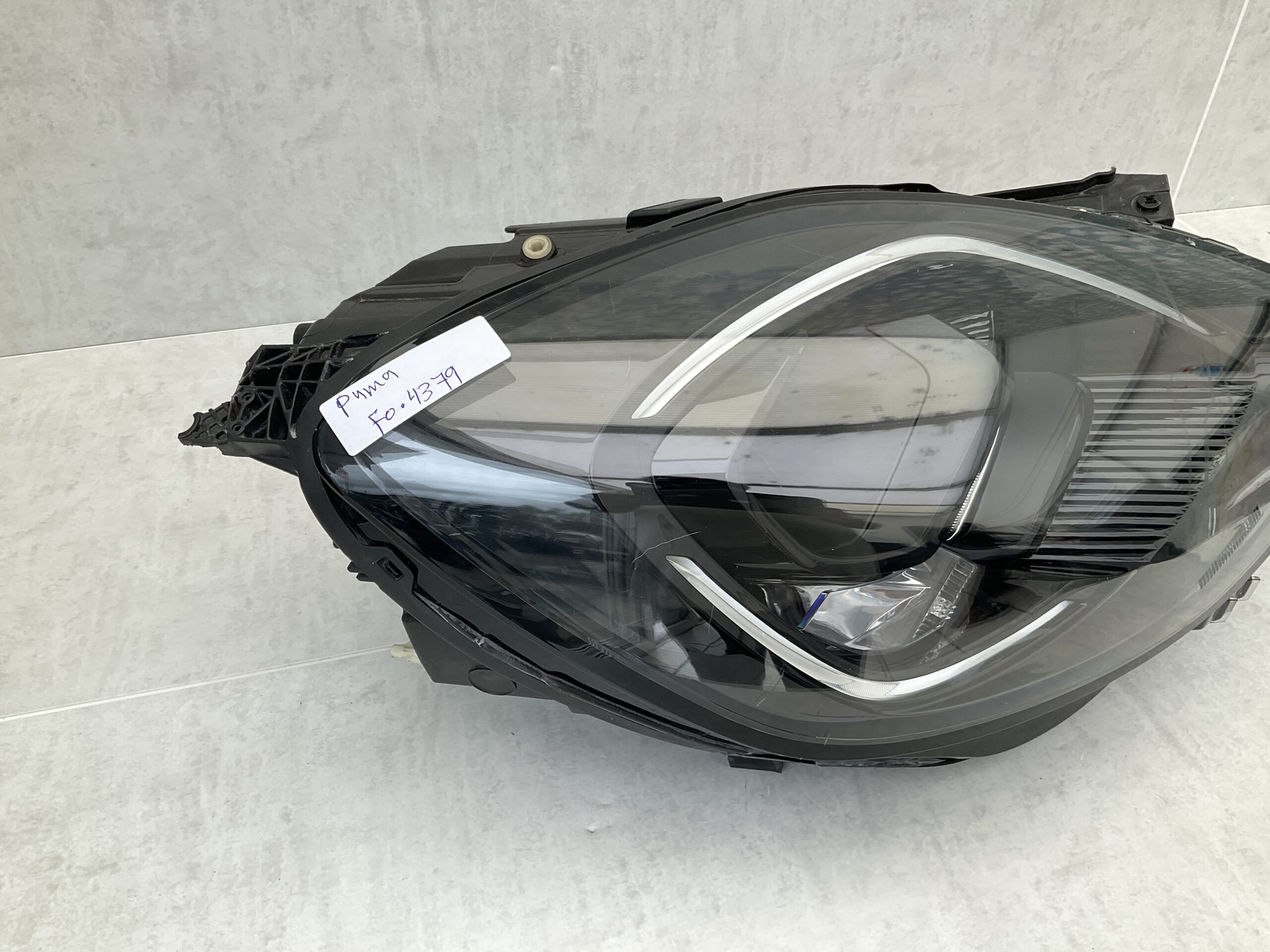 KOPLAMP FORD PUMA LED L90202381 BX726 ( oortje stuk ) RECHTS FO-4379