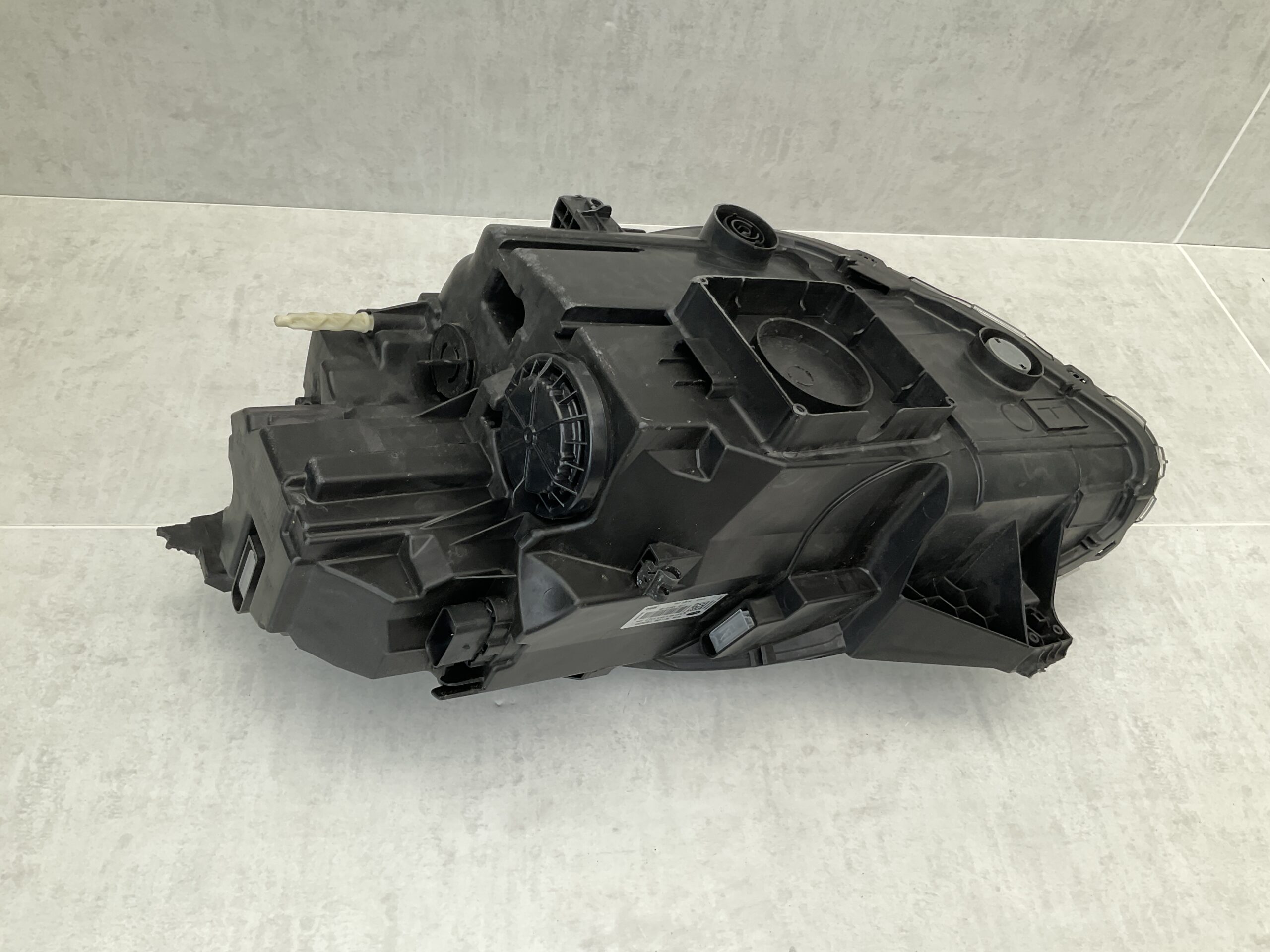 KOPLAMP FORD PUMA LED L90202381 BX726 ( oortje stuk ) RECHTS FO-4379