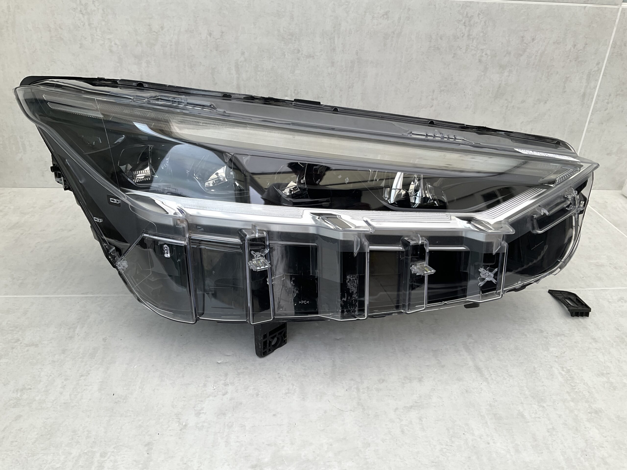 KOPLAMP FORD MUSTANG MACH-E FULL LED LJ8B13E014-BE RECHTS FO-5165