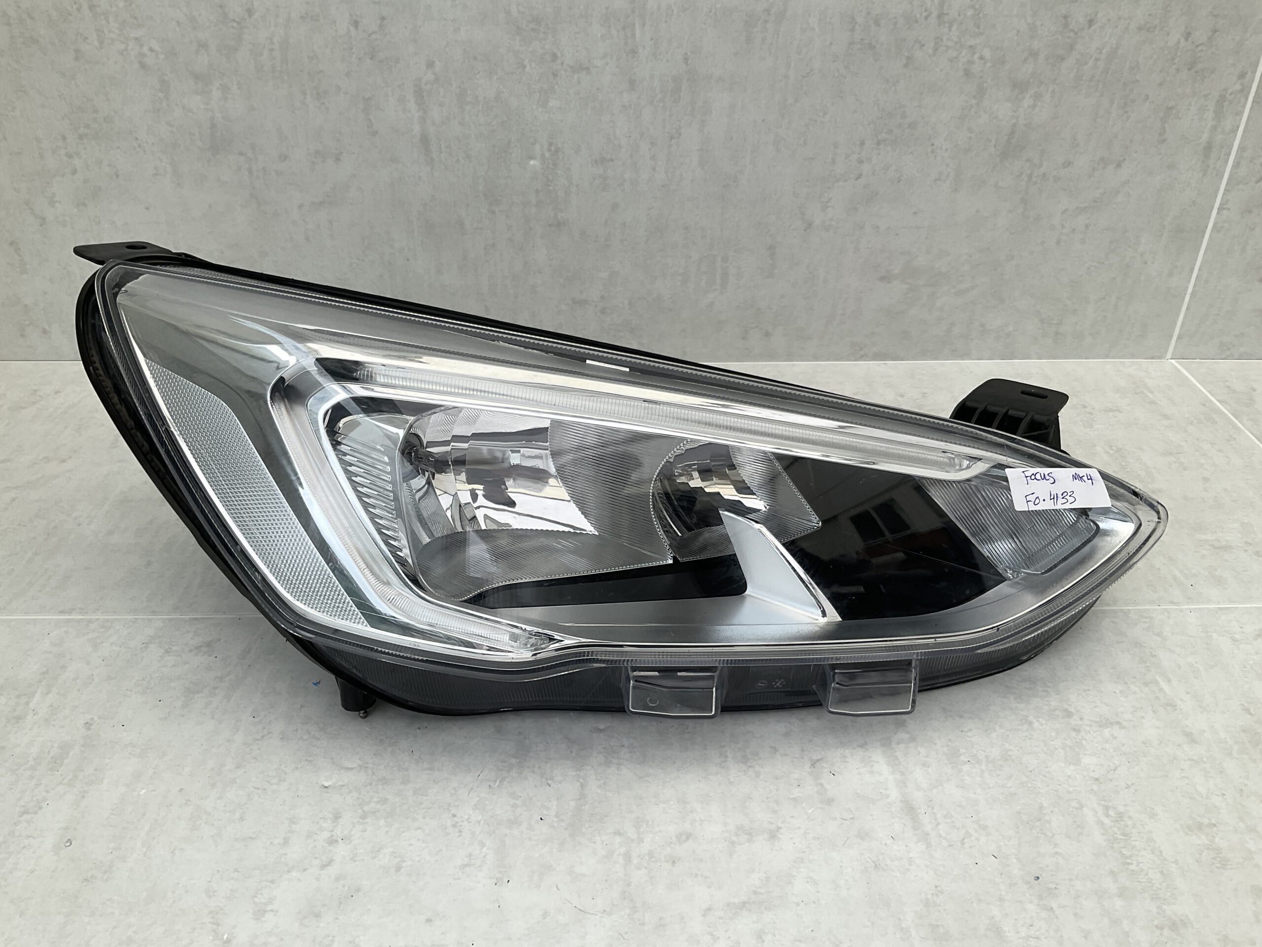 KOPLAMP FORD FOCUS MK4 LED JX7B13W029AE RECHTS FO-4133