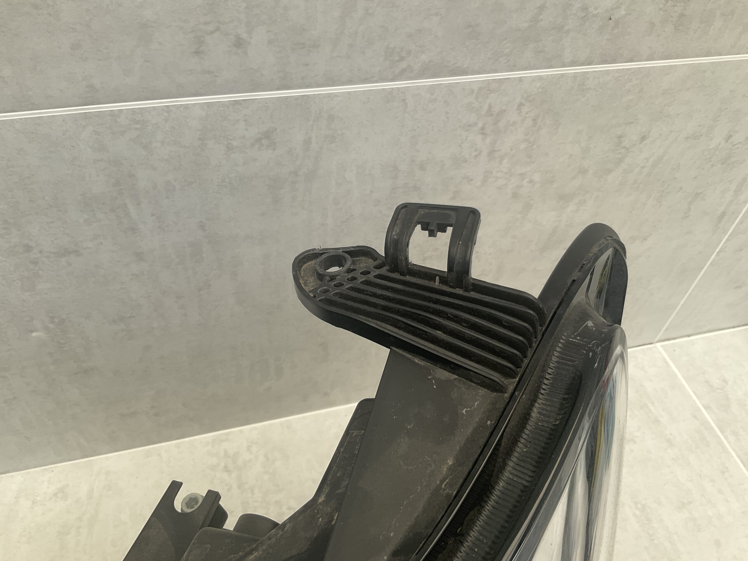 KOPLAMP RENAULT MASTER III FACELIFT 19-24 LED 260607867R LINKS RE-671A