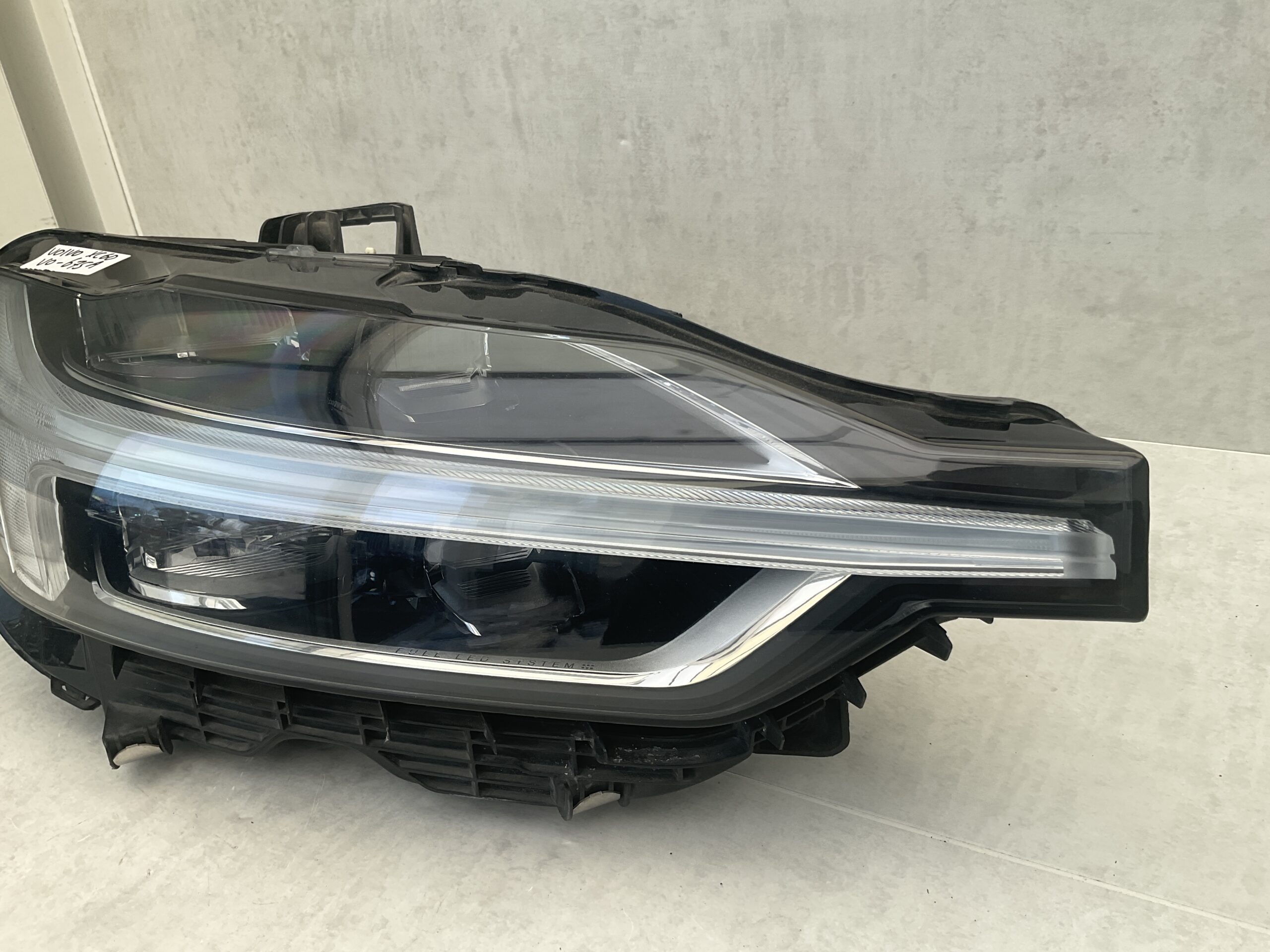 KOPLAMP VOLVO XC60 XC 60 MID LED 31420412 T4UVB RECHTS VO-675A