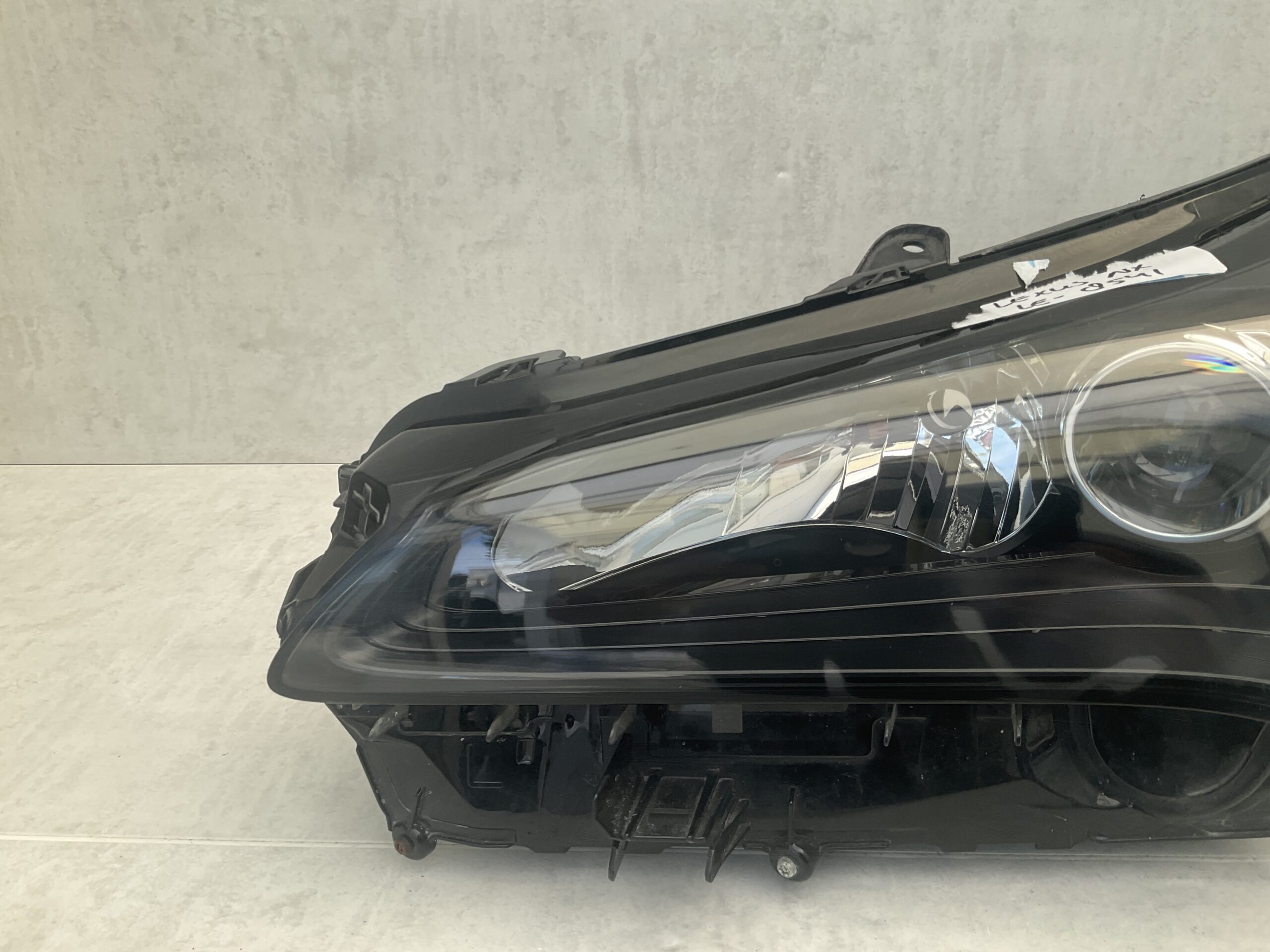 KOPLAMP LEXUS NX FULL LED LINKS TE-8541