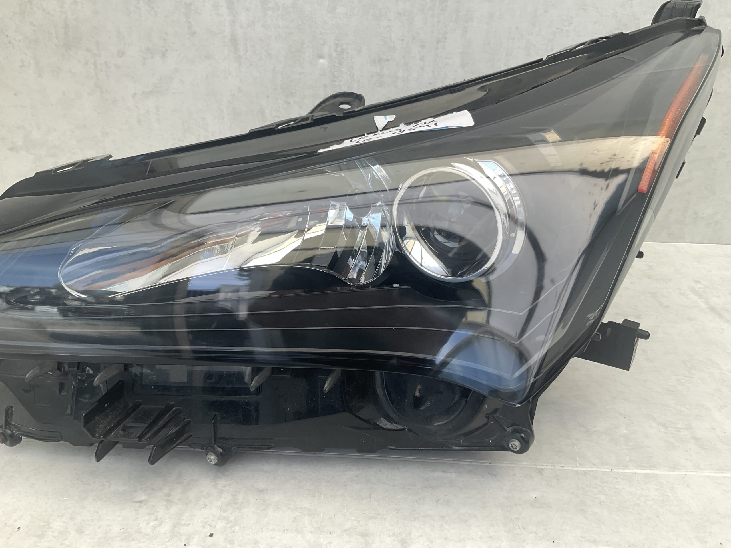 KOPLAMP LEXUS NX FULL LED LINKS TE-8541