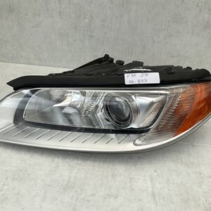 KOPLAMP VOLVO V70 S70 XENON 31353532 LINKS VO-8123