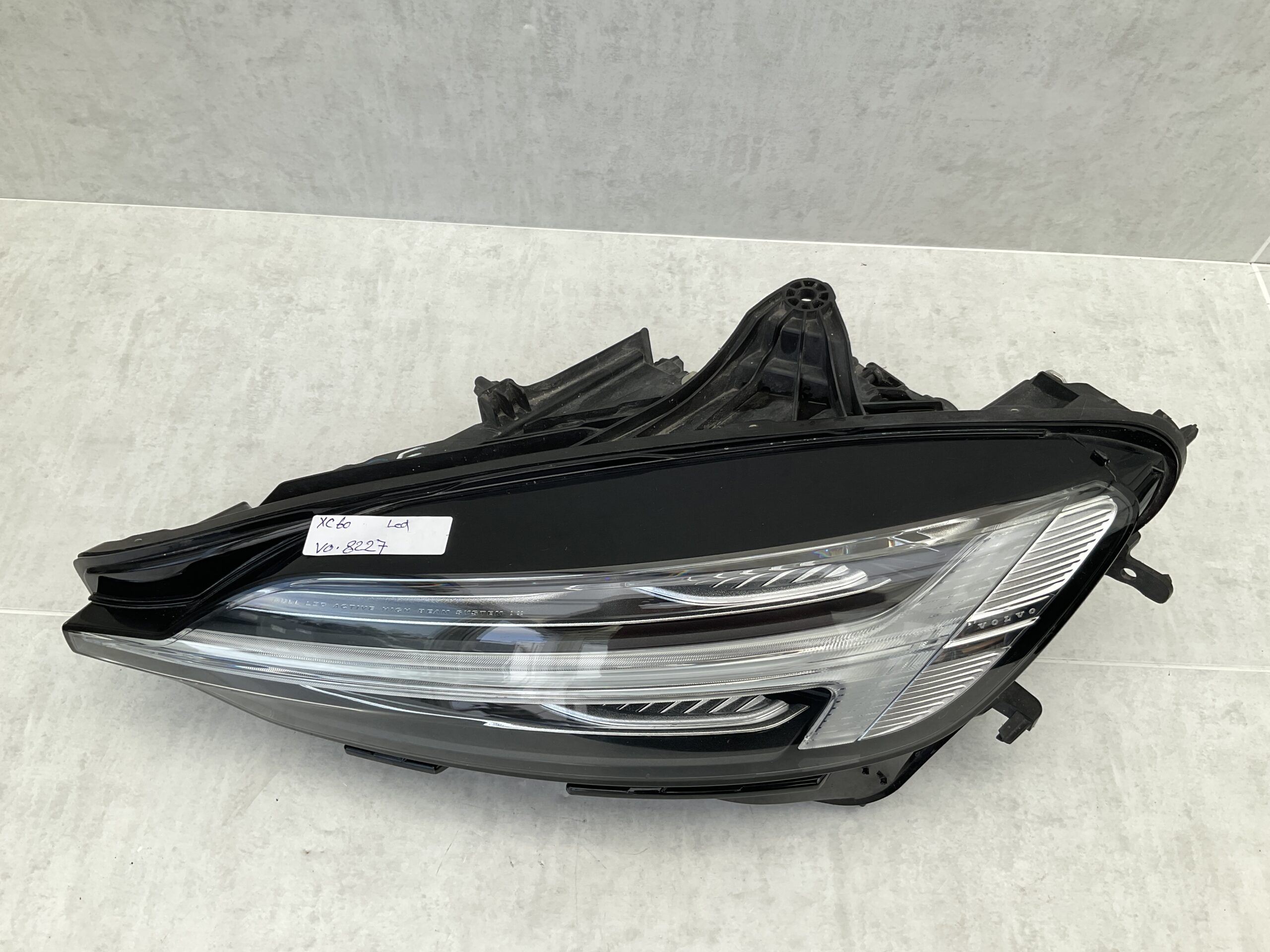 KOPLAMP VOLVO XC60 XC-60 FULL LED ACTIVE HIGH BEAM SYSTEM LINKS VO-8227