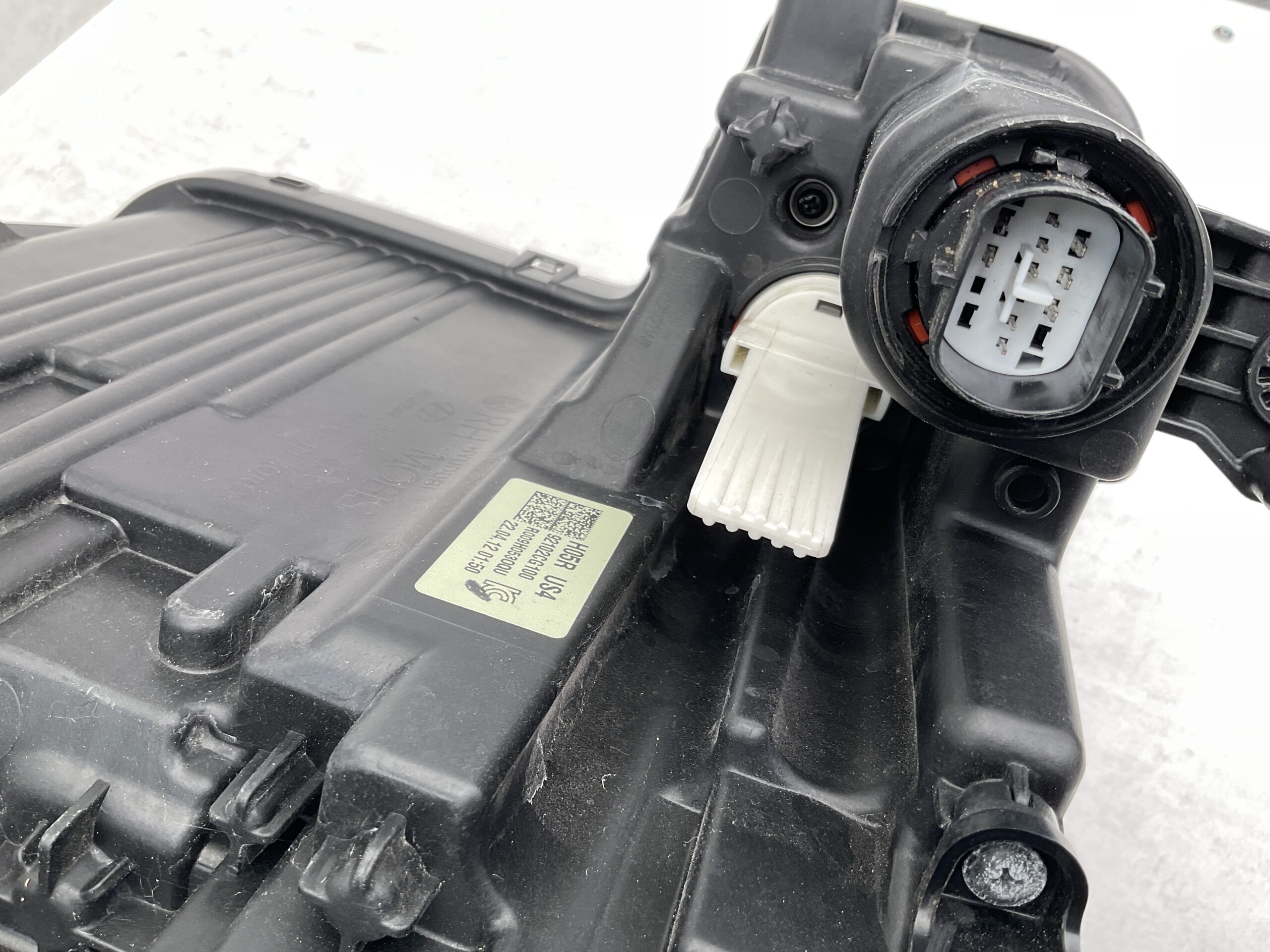 KOPLAMP HYUNDAI STARIA VAN 92102CG100 CG921-61080 H05R US4 RECHTS HY-8341