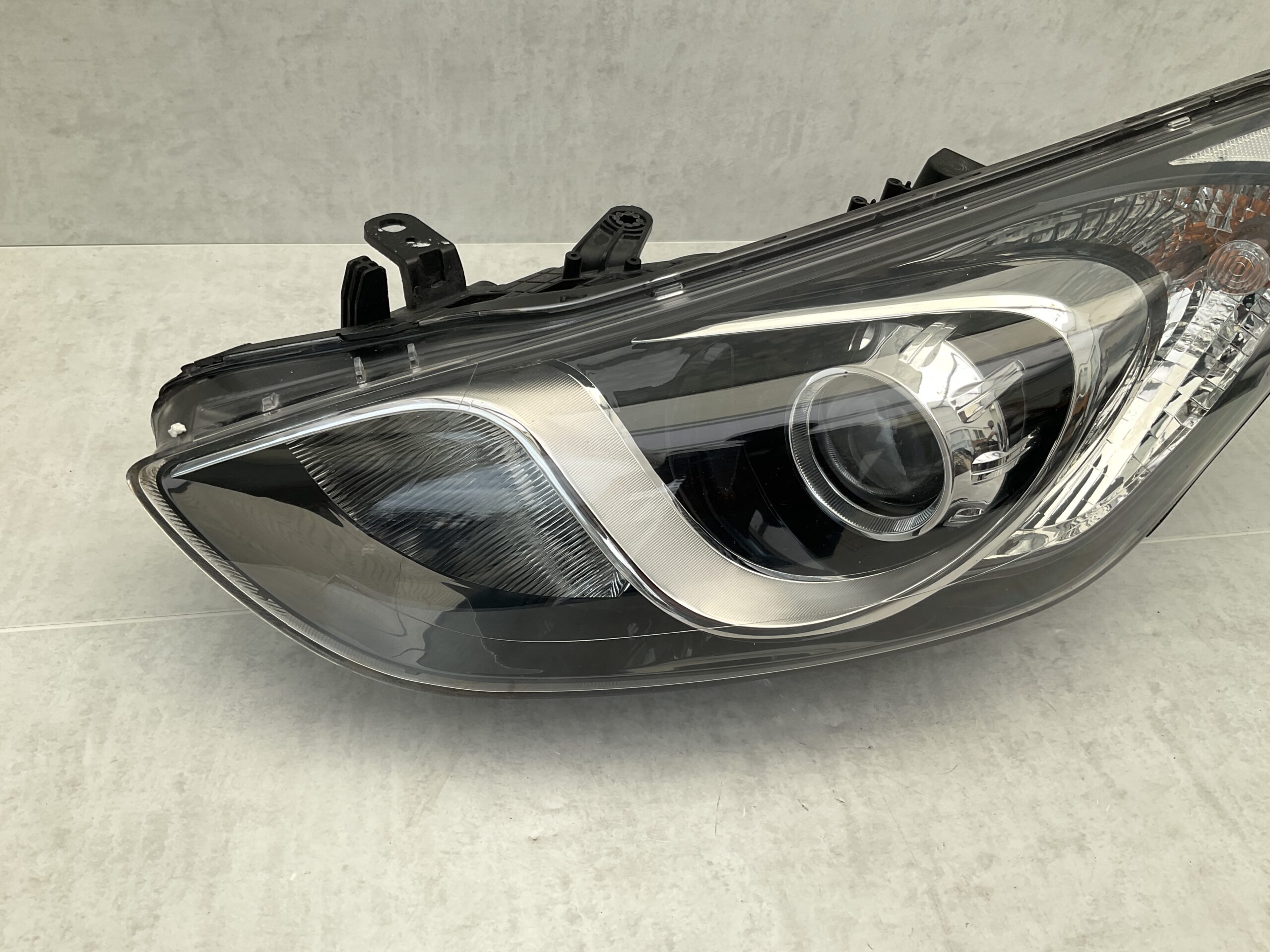 KOPLAMP HYUNDAI I30 led 92102-A6060 LINKS HY-4540