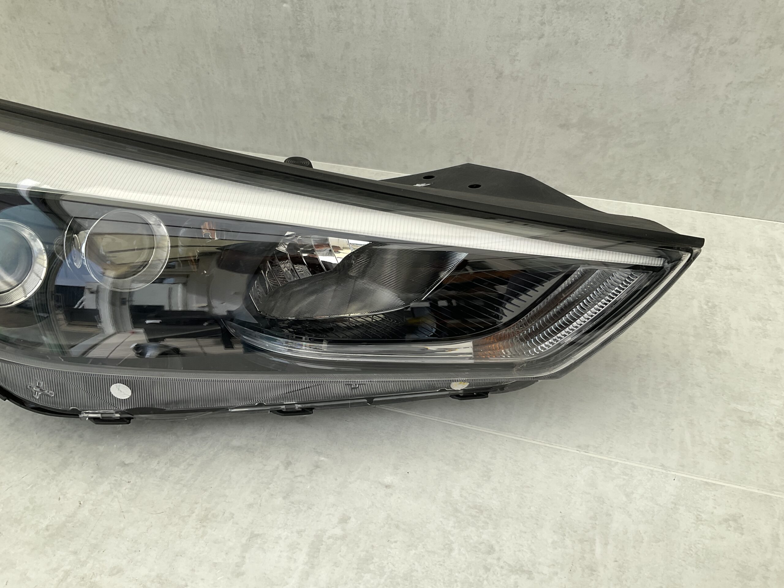 KOPLAMP HYUNDAI TUCSON 92102D7200 RECHTS HY-5461