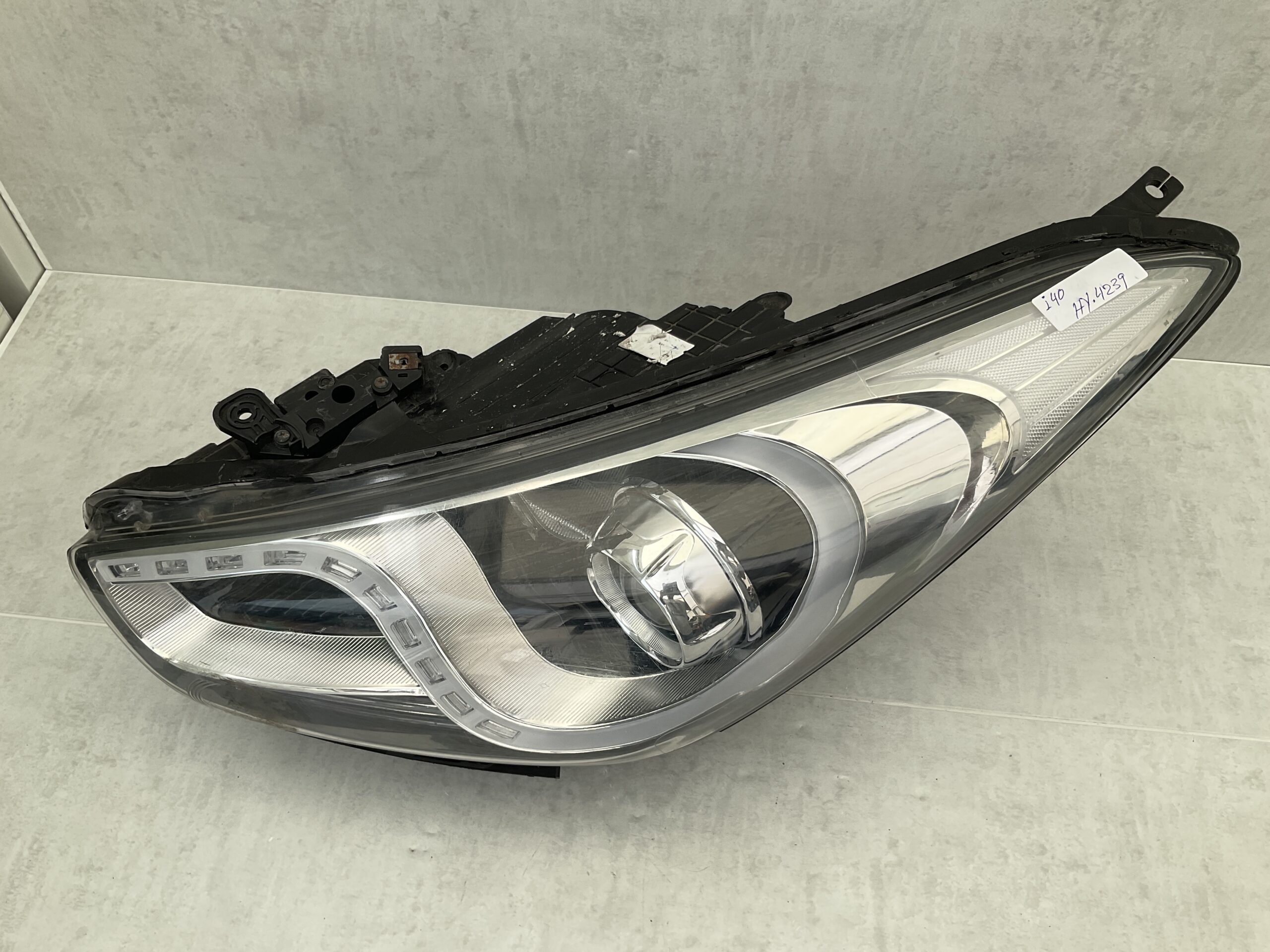 KOPLAMP HYUNDAI I40 XENON LED LINKS HY-4239