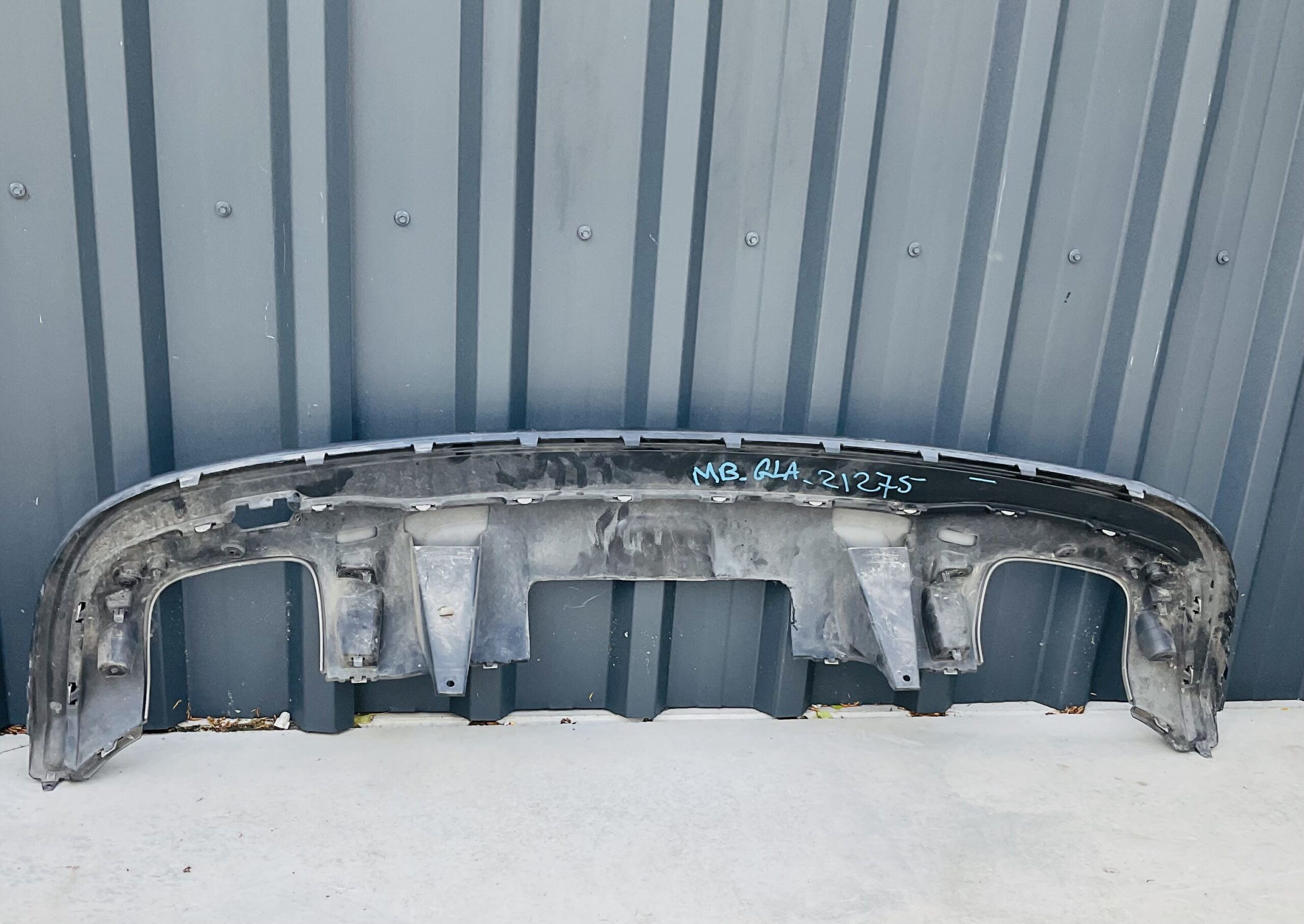 Bumper MERCEDES BENZ GLA A1568852825 Achterbumper MB/21275
