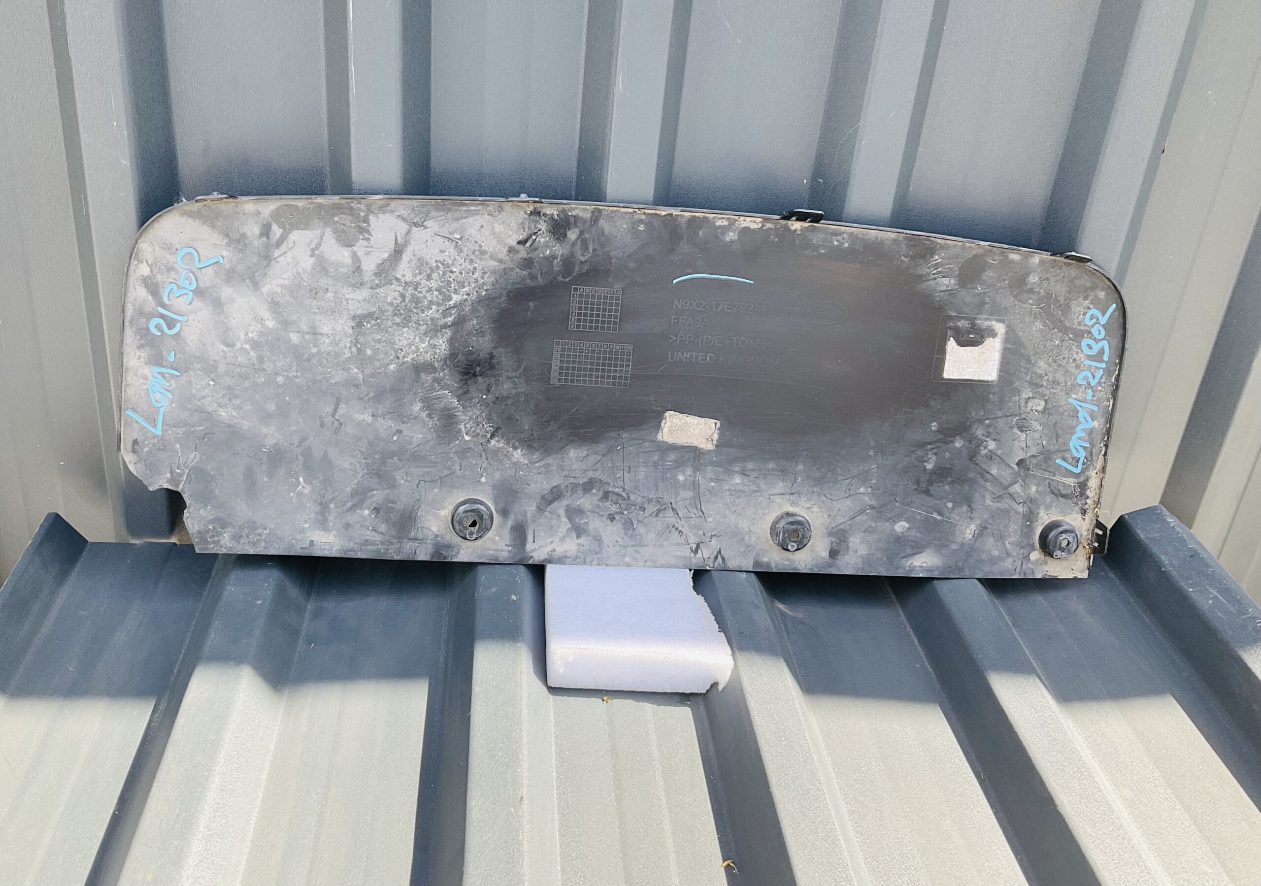 Onderplaat Range Rover Sport L461 N9X2-17E792-A Spoiler Land/21302