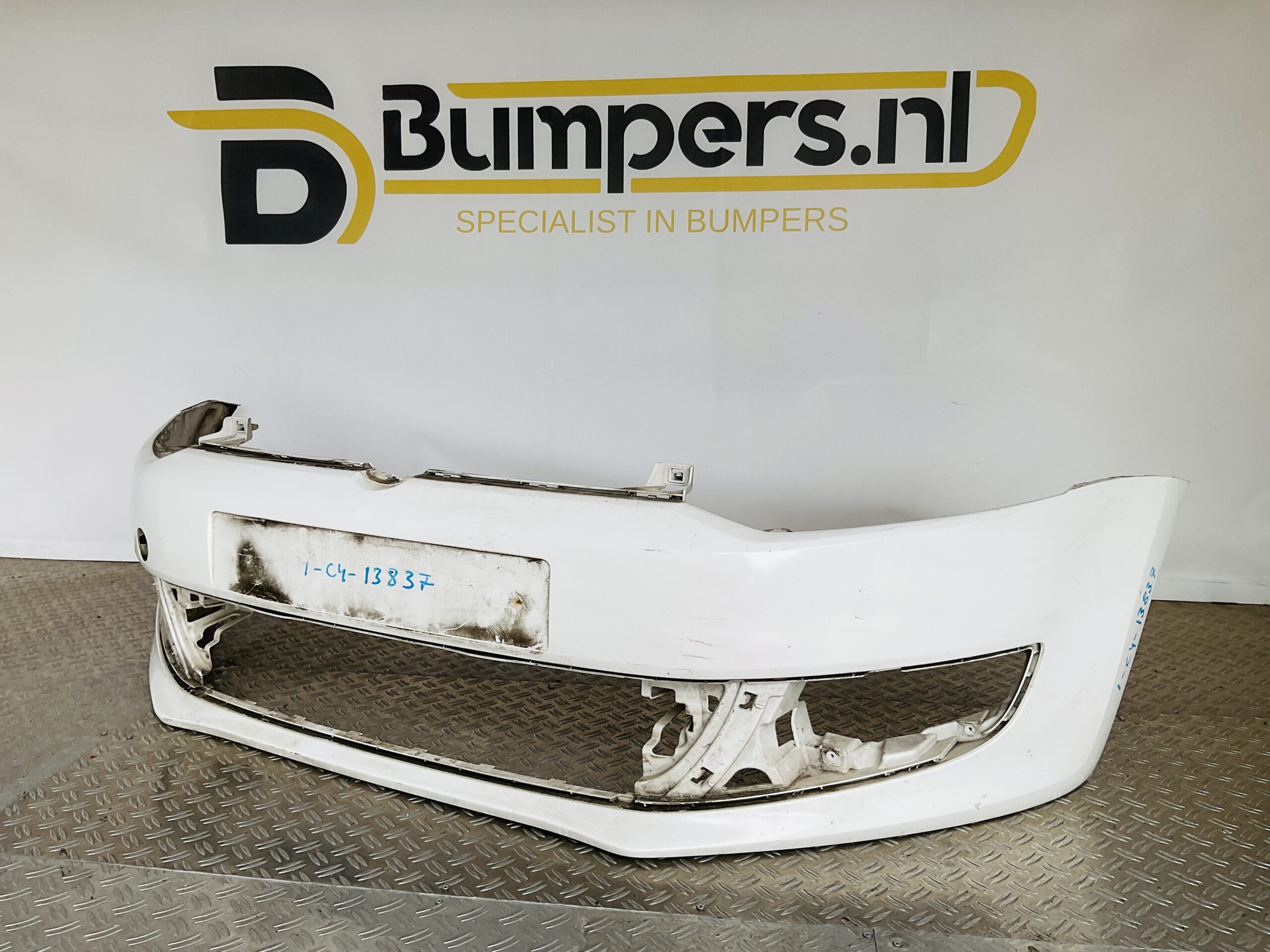 Bumper Volkswagen Polo 6R 2007-2012 6R0807221 Voorbumper 1-C4-13837z