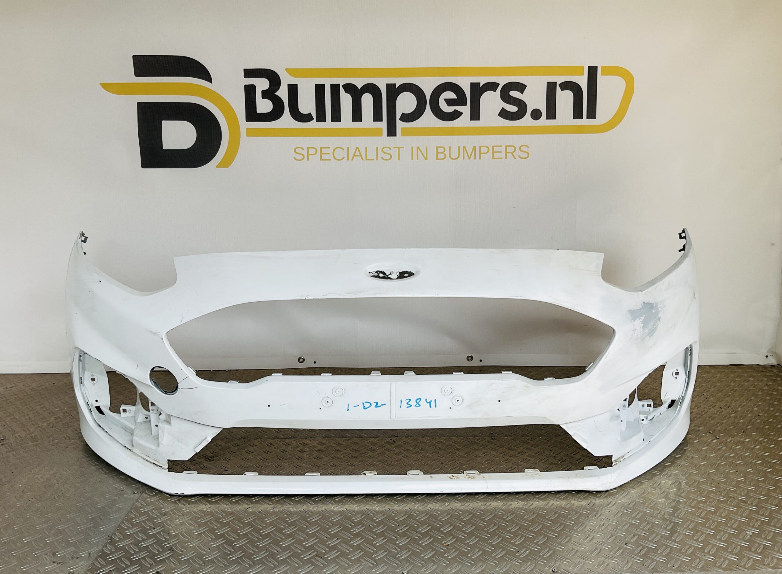 Bumper Ford Fiesta MK8 Stline ST-Line 17-22 Voorbumper 1-D8-13841z