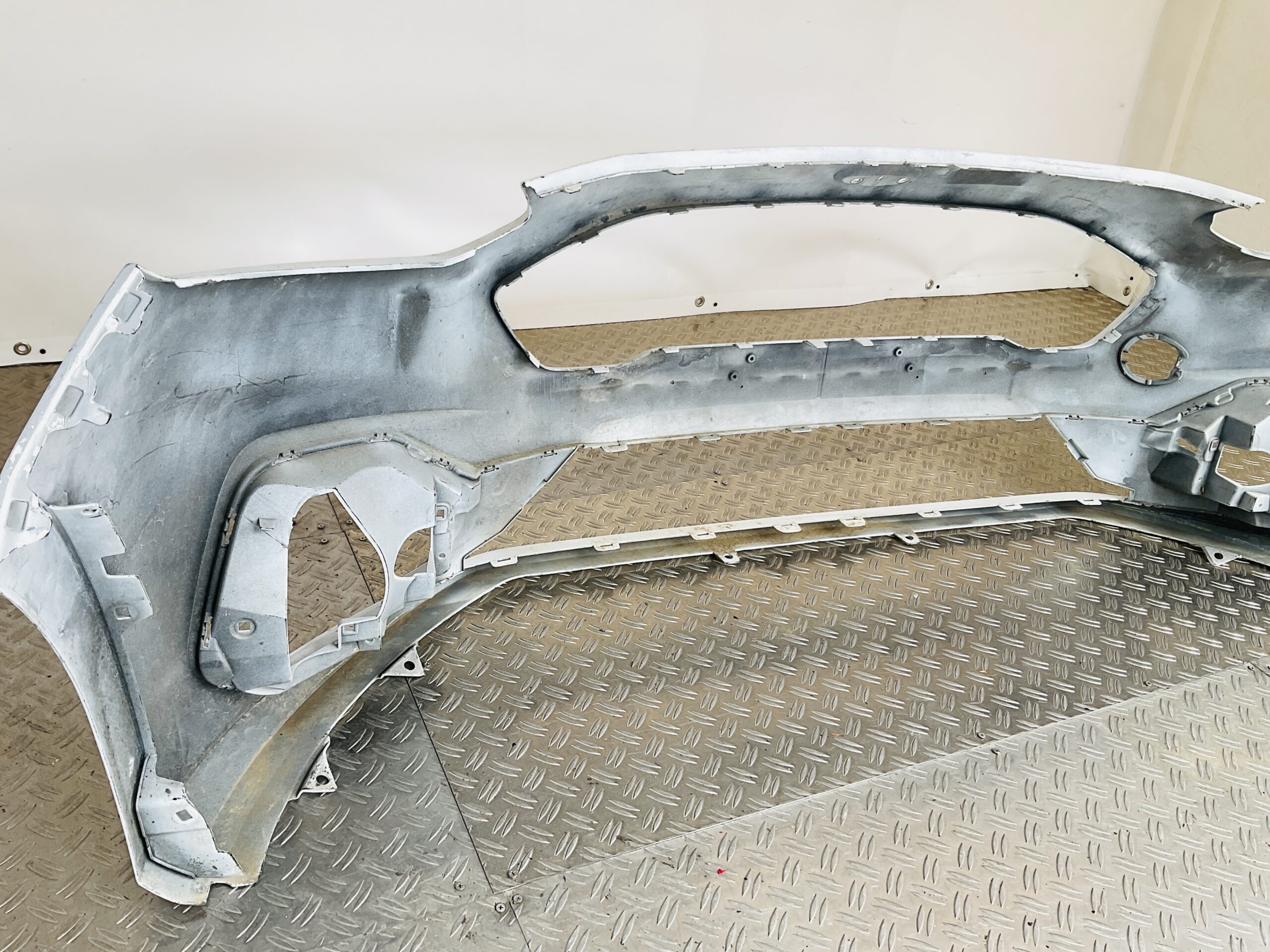 Bumper Ford Fiesta MK8 Stline ST-Line 17-22 Voorbumper 1-D8-13841z