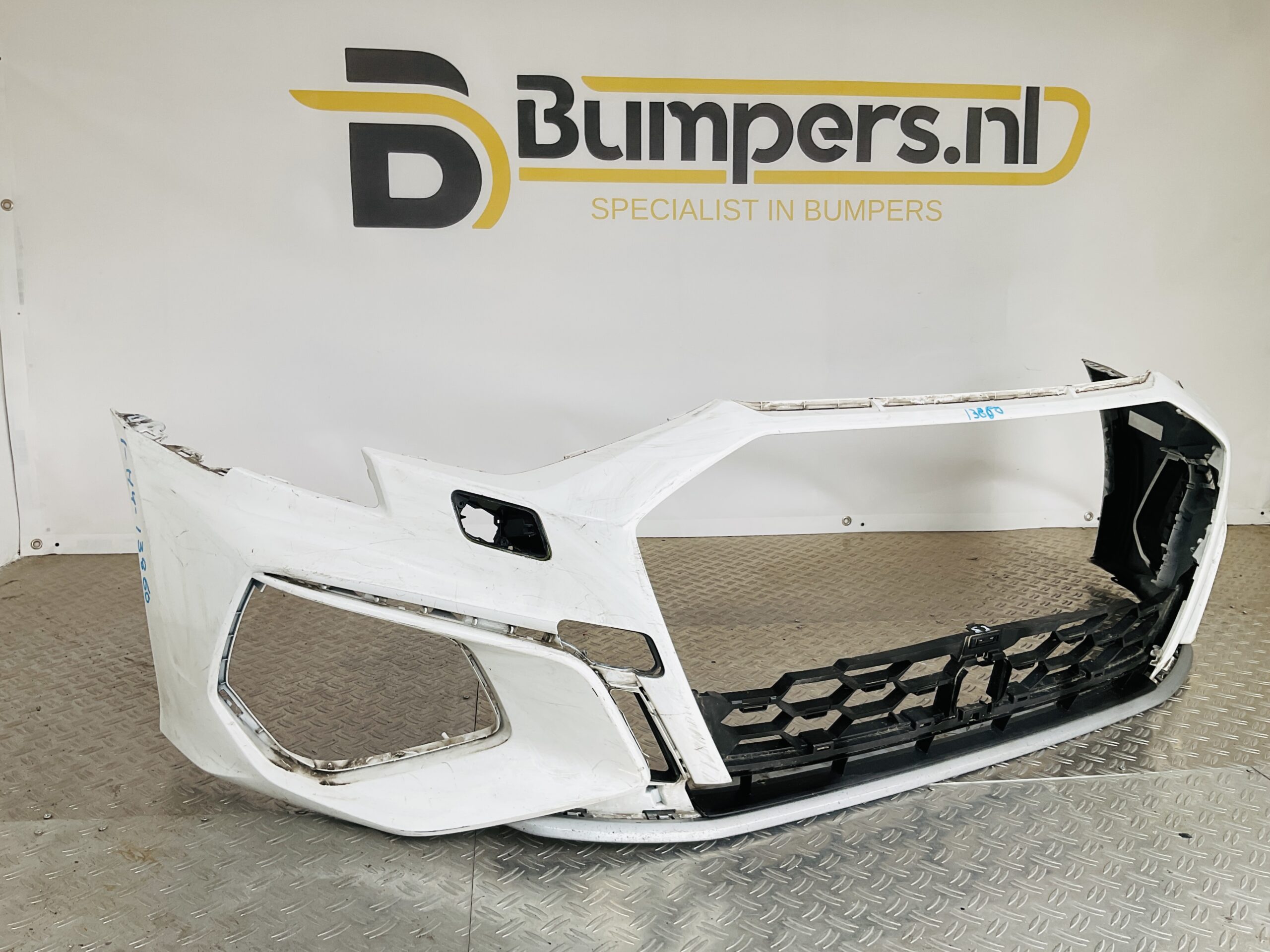 Bumper Audi A3 8Y S3 Sline S-Line kls 2022-2024 8Y0807437F Voorbumper 1-H4-13860z