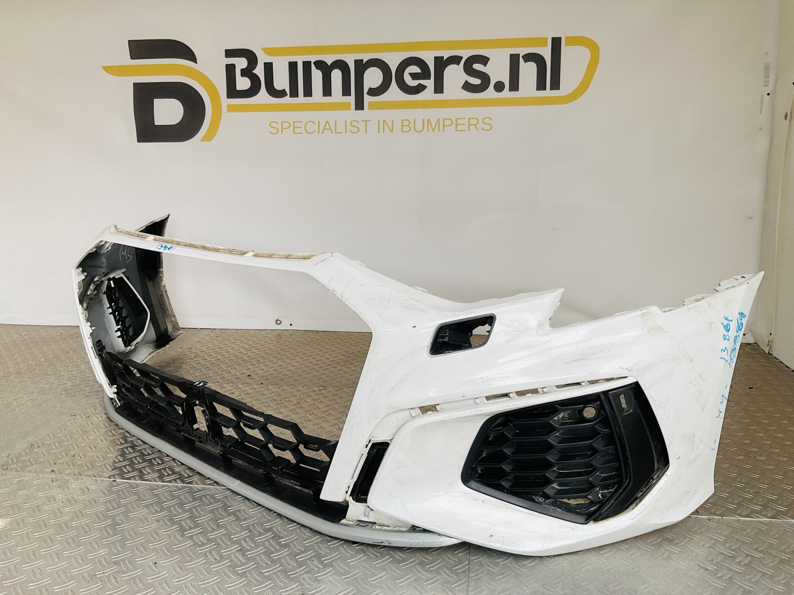 Bumper Audi A3 8Y S3 Sline S-Line kls 2022-2024 8Y0807437F Voorbumper 1-H4-13861z