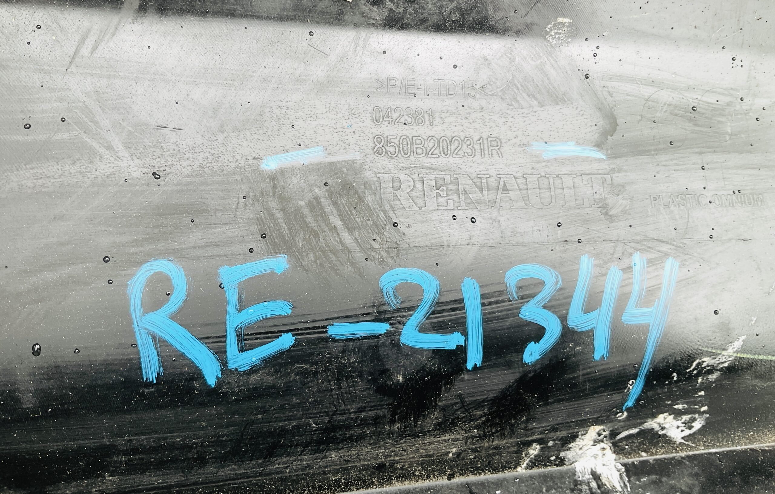 Achterbumper Lip Renault Captur 850B20231R Diffuser RE-21344