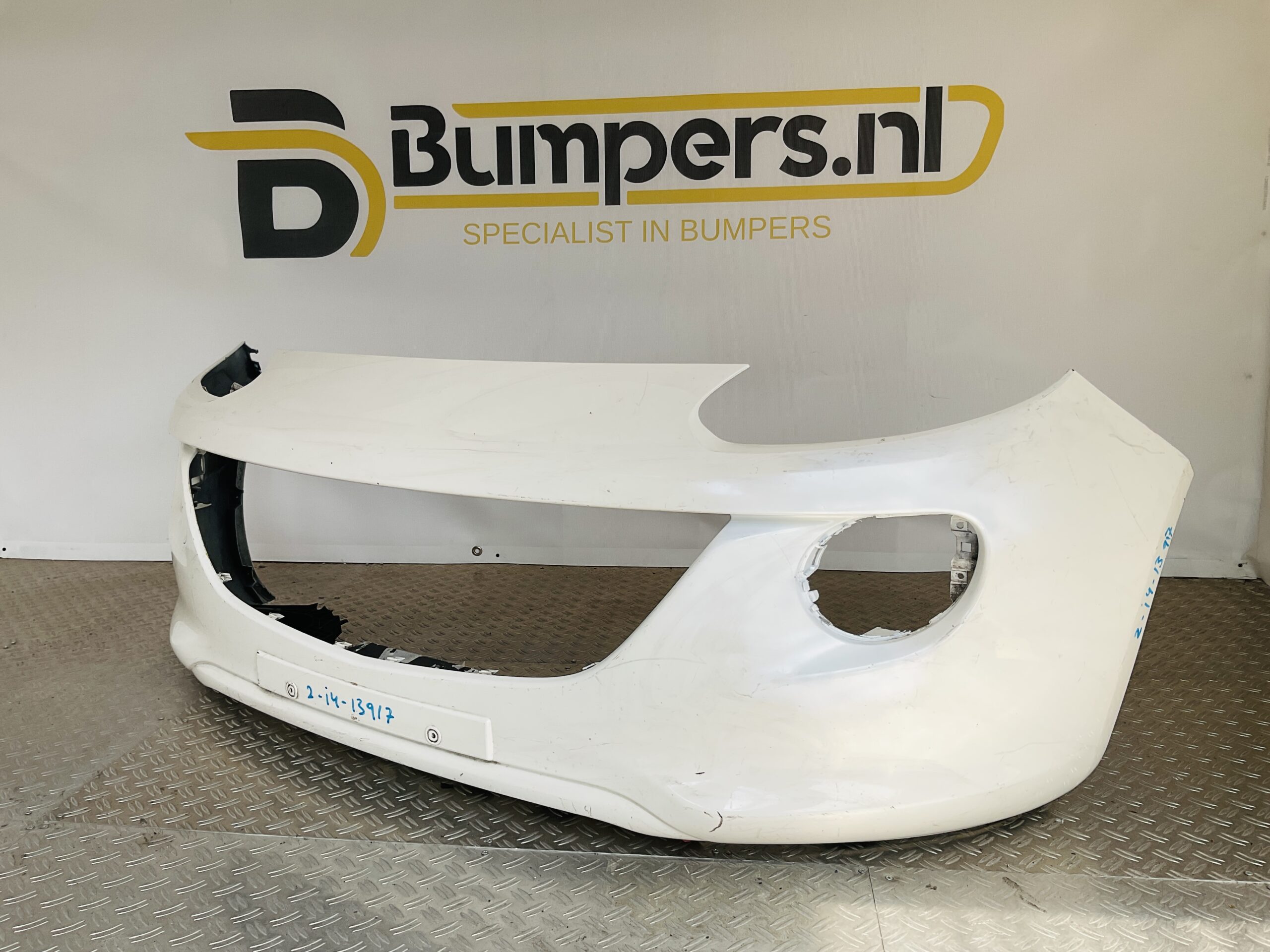 Bumper Opel Adam 2013-2019 13355266 Voorbumper 2-i4-13917z