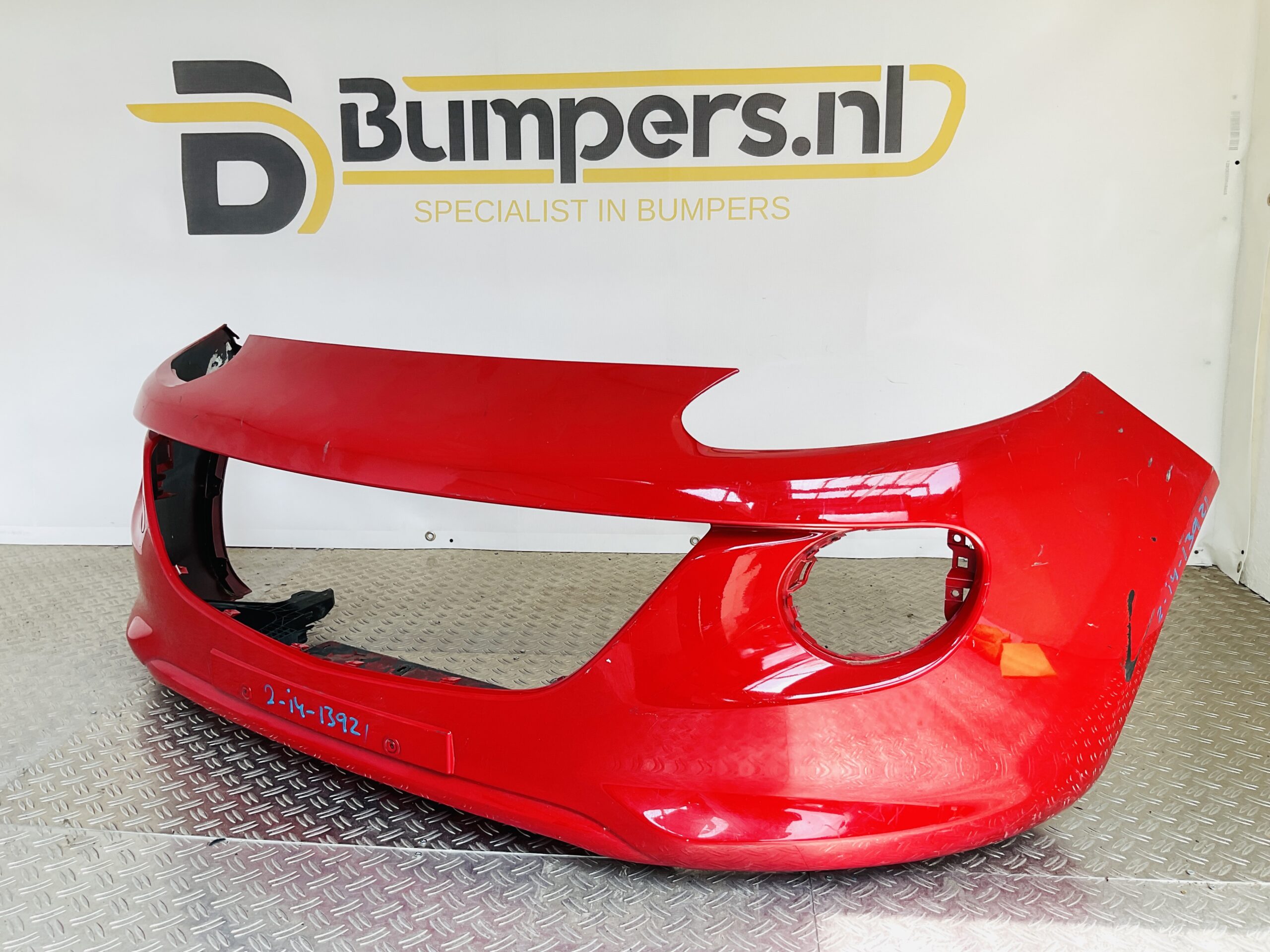 Bumper Opel Adam 2013-2019 13355266 Voorbumper 2-i4-13921z