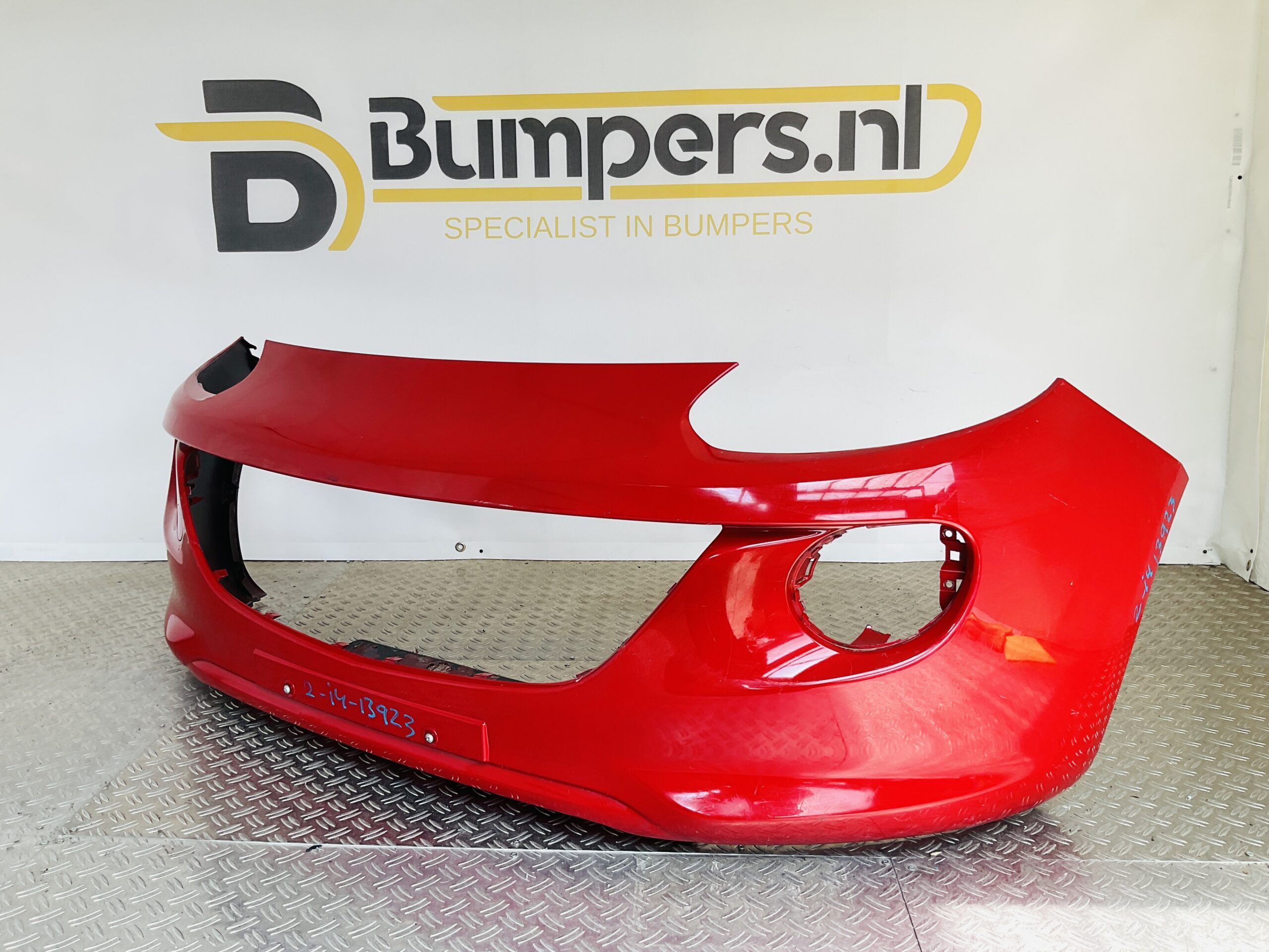 Bumper Opel Adam 2013-2019 13355266 Voorbumper 2-i4-13923z