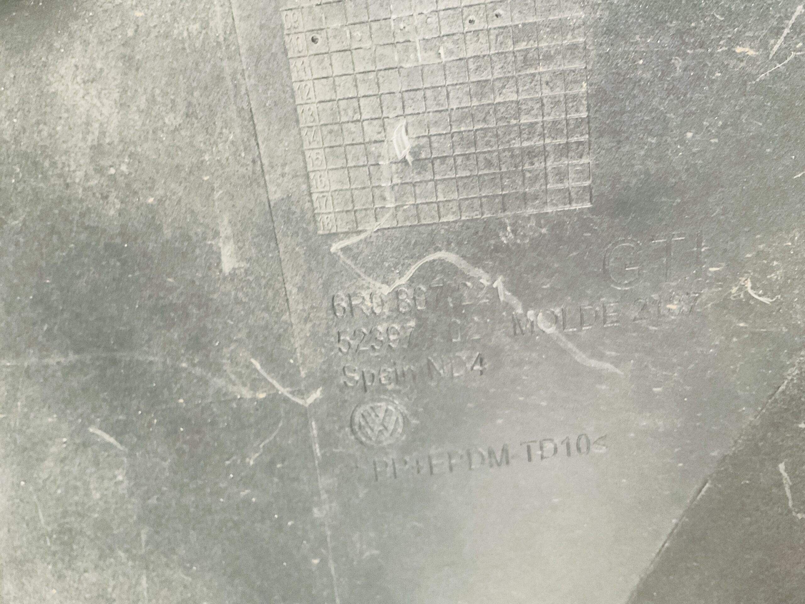 Bumper Volkswagen Polo 6R GTI 2007-2012 6R807221 Voorbumper 1-C4-13980z