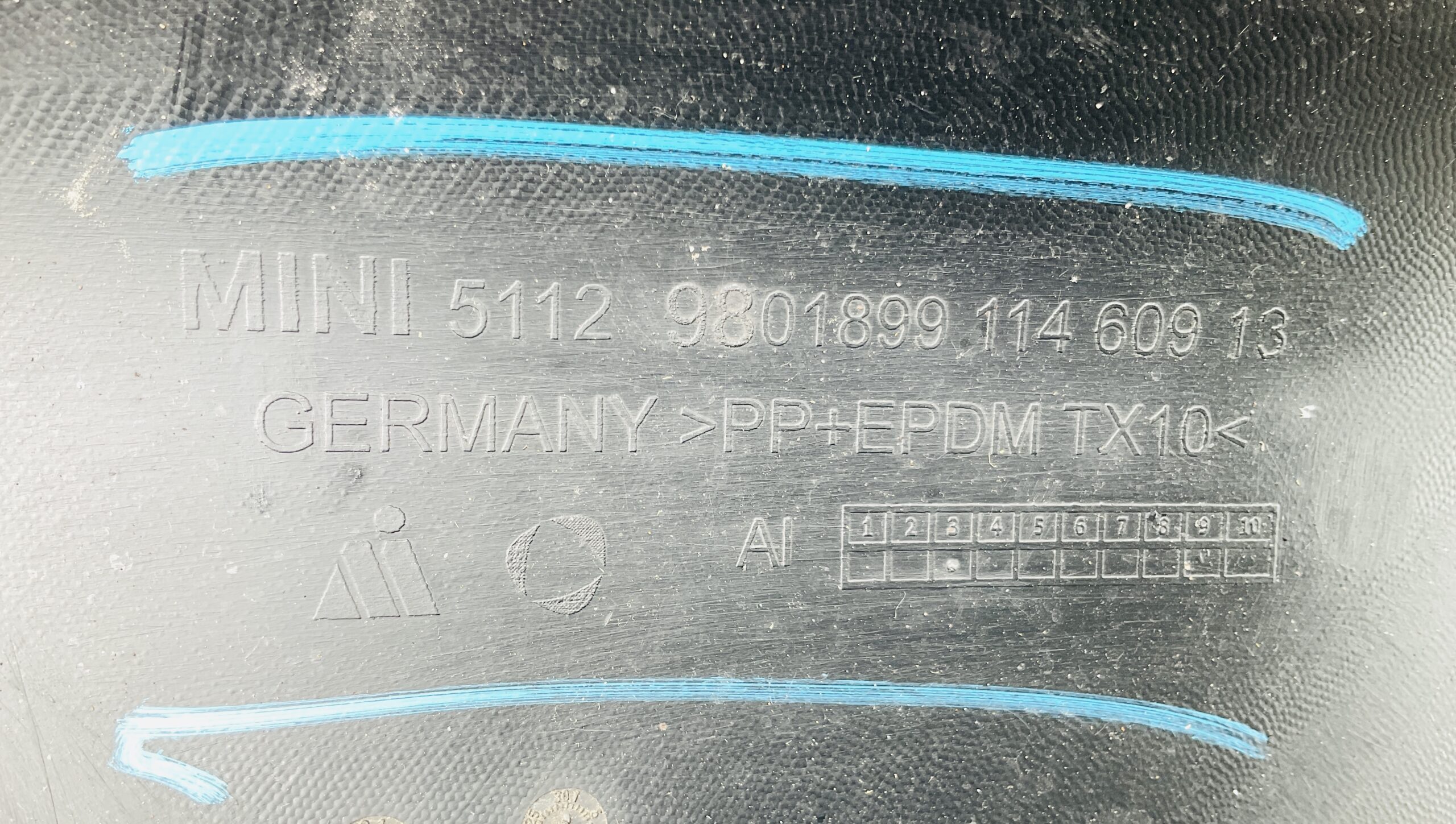 Bumper Lip Mini Countryman R60 980189911460913 Spoiler MIN-21355