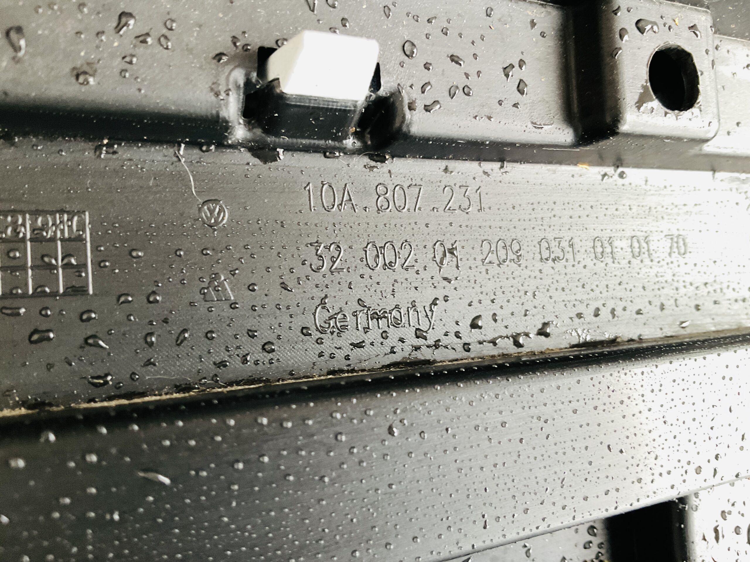 Bumper Volkswagen iD3 10A807221A Voorbumper 1-C5-13998z