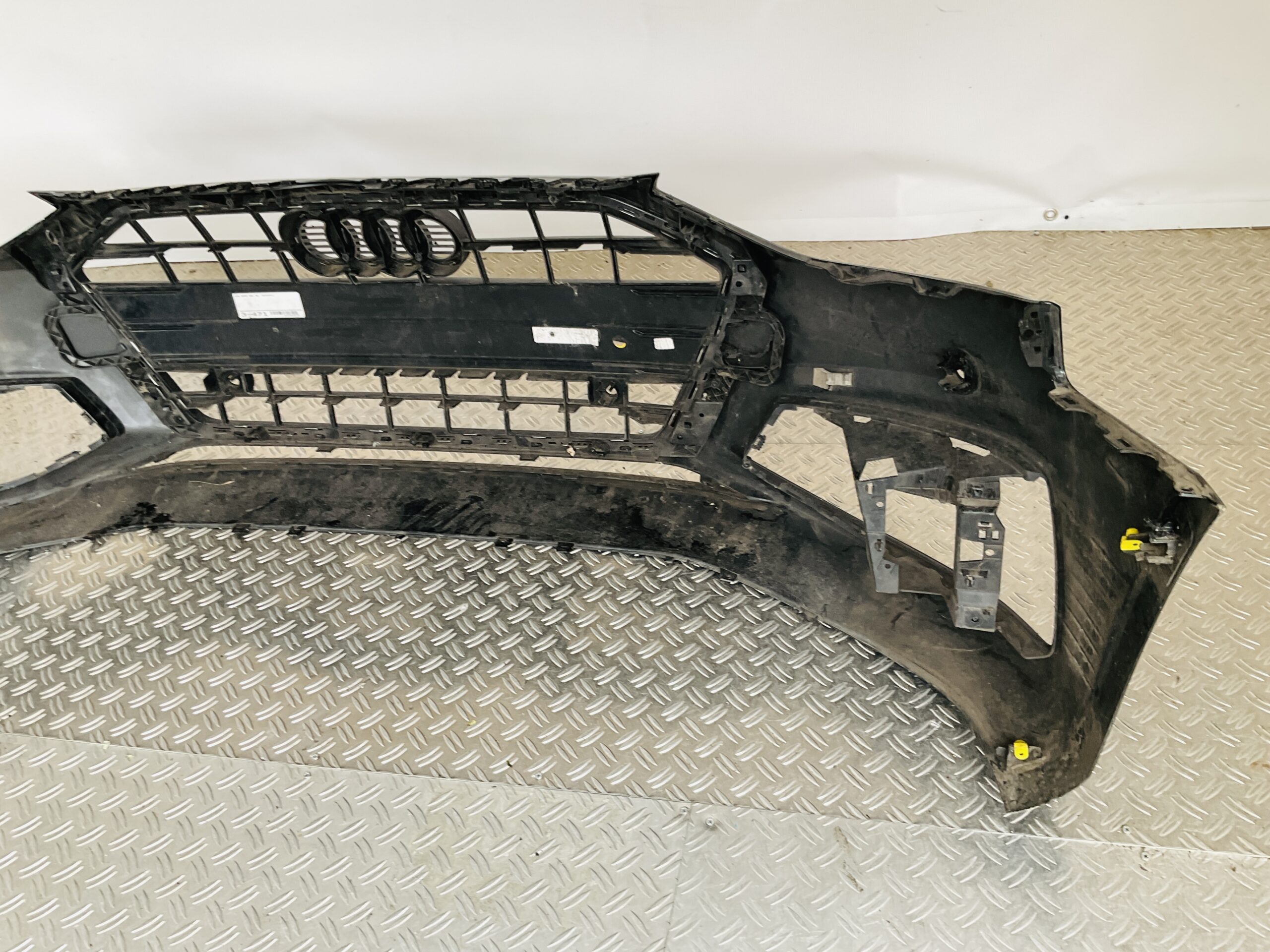 Bumper Audi A4 B9 8W0 Facelift 19-21 6xpdc 8WO853651Voorbumper 1-H1-14000z