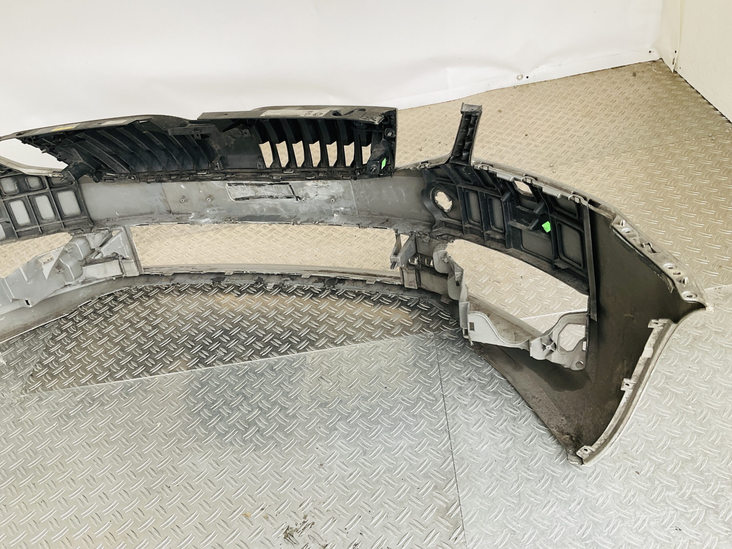 Bumper Skoda Octavia 3 Facelift kls 16-20 5E0807221n Voorbumper 2-H5-14007z