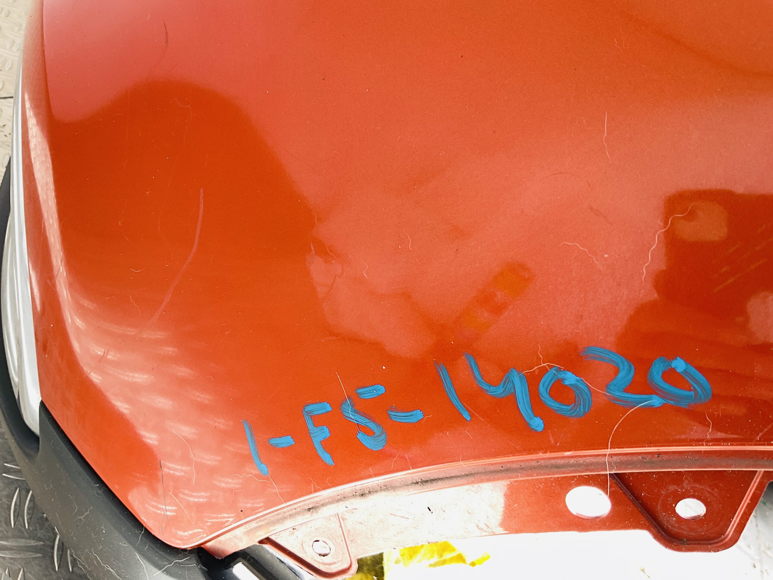 Bumper Renault Captur 2013-2016 620842933R Voorbumper 2-F5-14020z