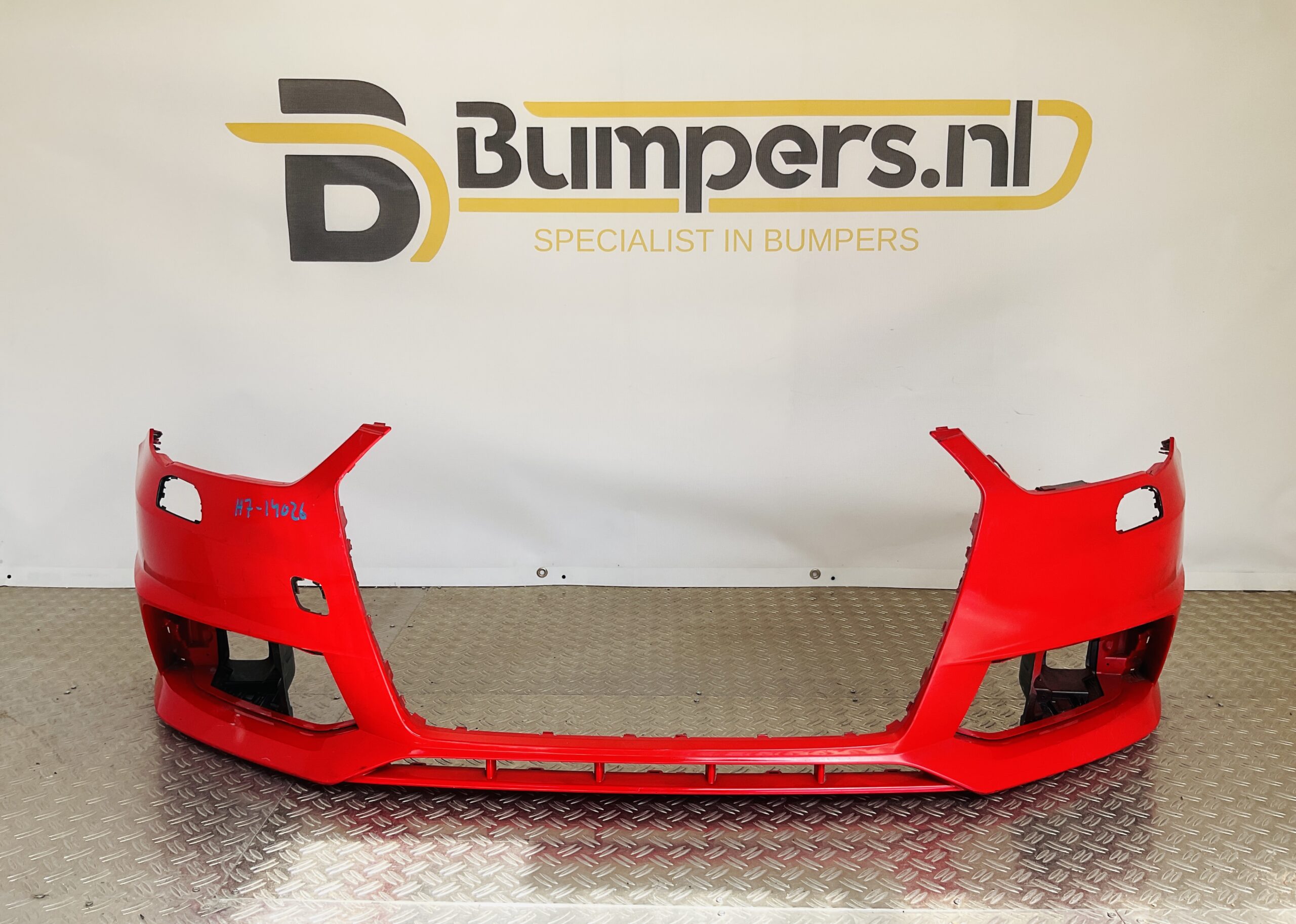 Bumper Audi A1 8xA Facelift Sline S-line 15-19 kls 8XA807437D Voorbumper 1-H7-14026z