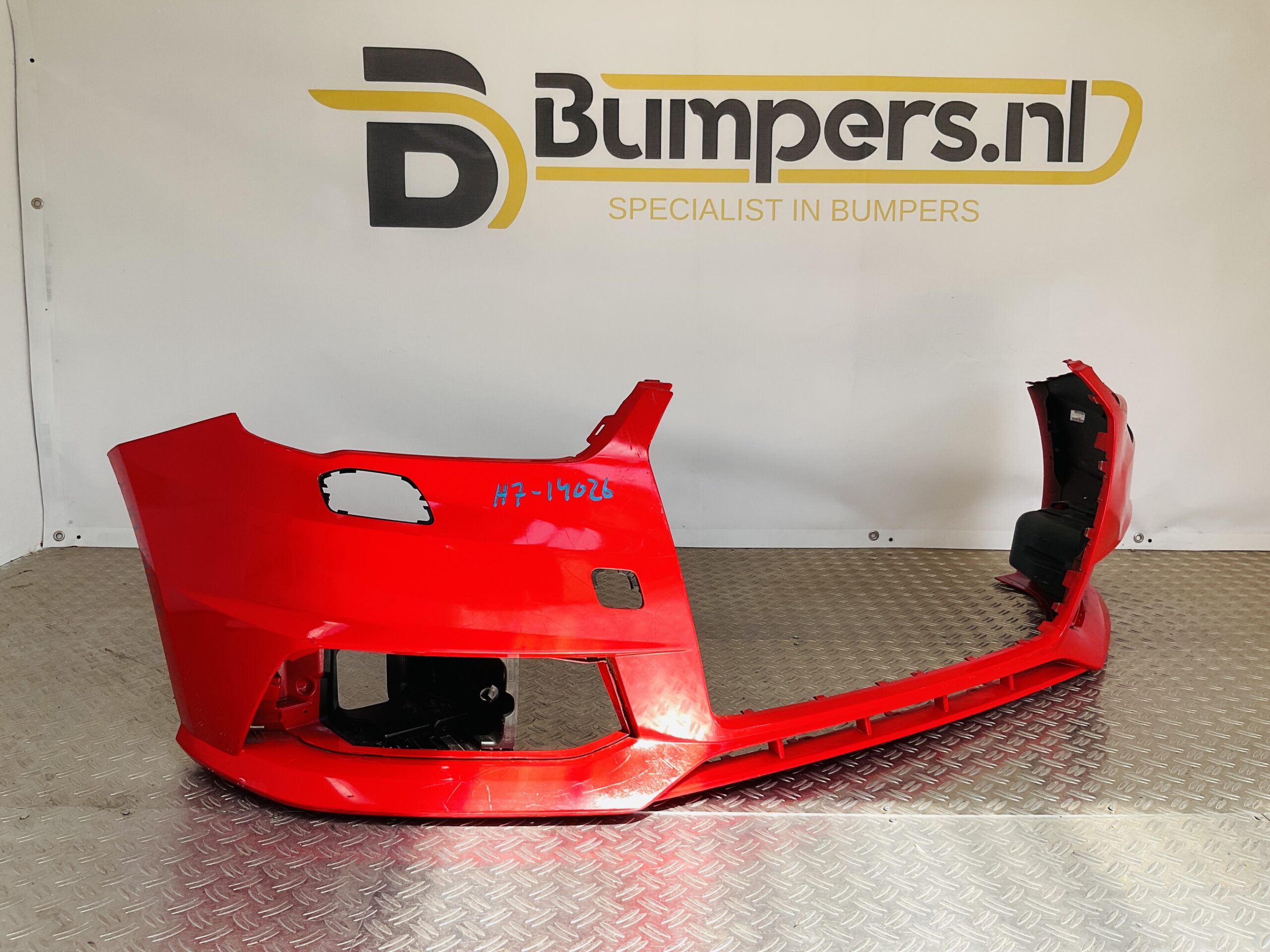 Bumper Audi A1 8xA Facelift Sline S-line 15-19 kls 8XA807437D Voorbumper 1-H7-14026z