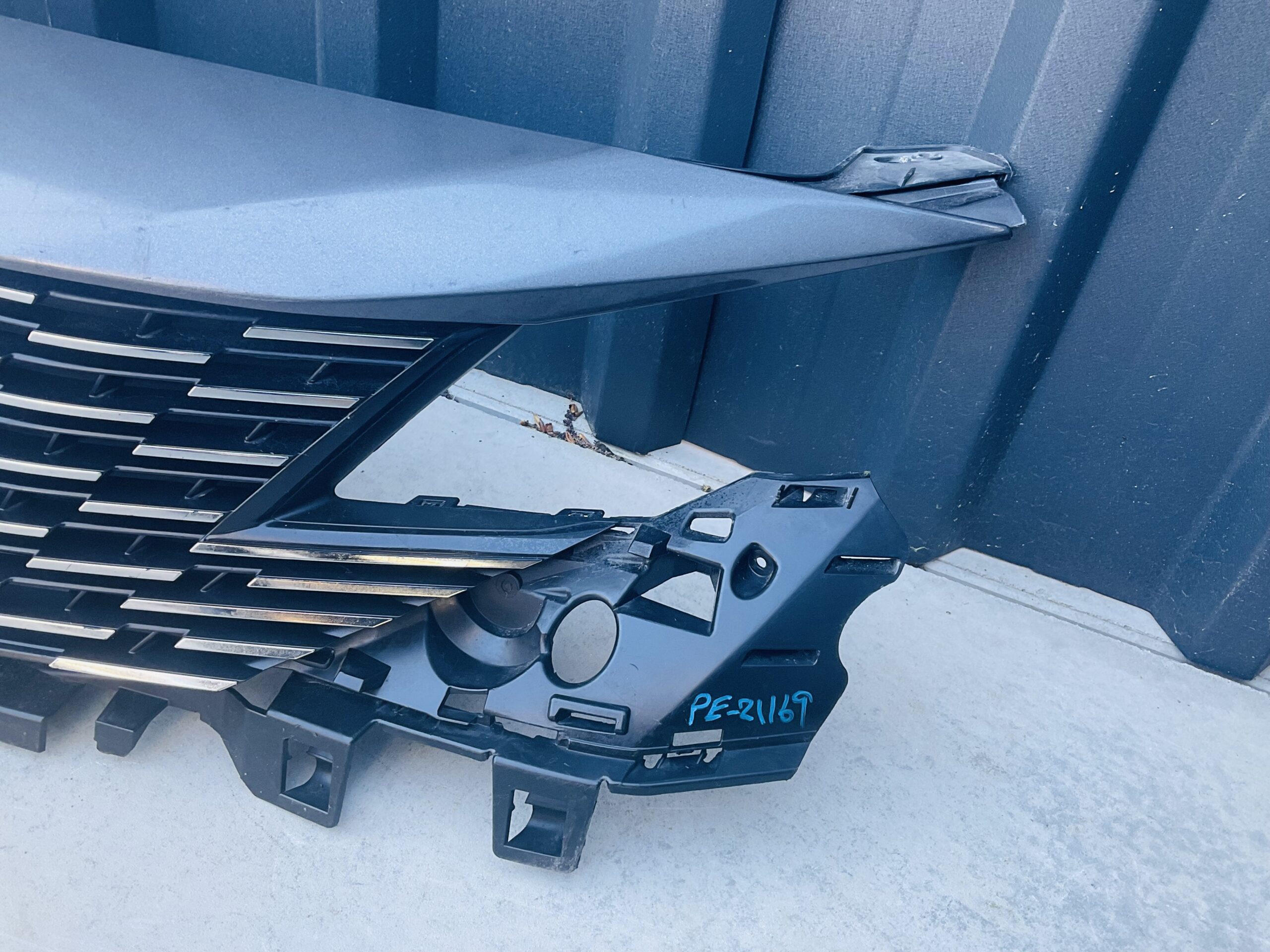 Bumper Grill peugeot 3008 5008 facelift 21 9836828477 voorbumpergrill PE-21169