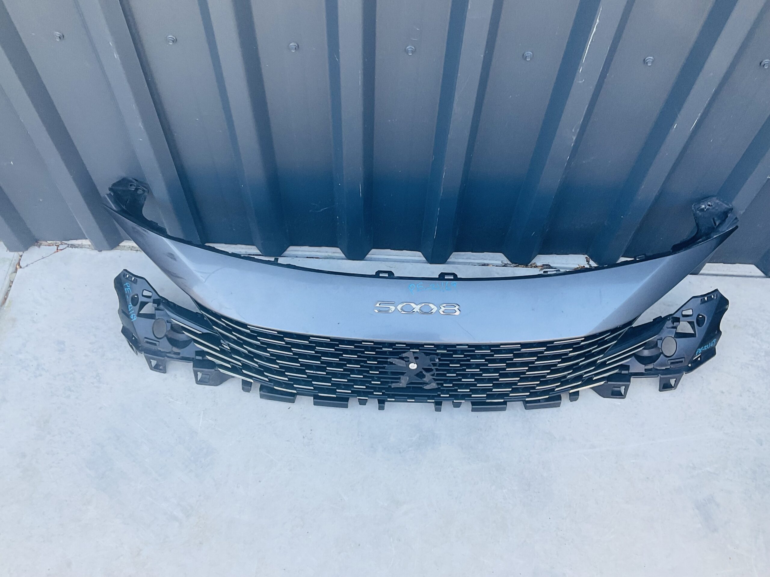 Bumper Grill peugeot 3008 5008 facelift 21 9836828477 voorbumpergrill PE-21169