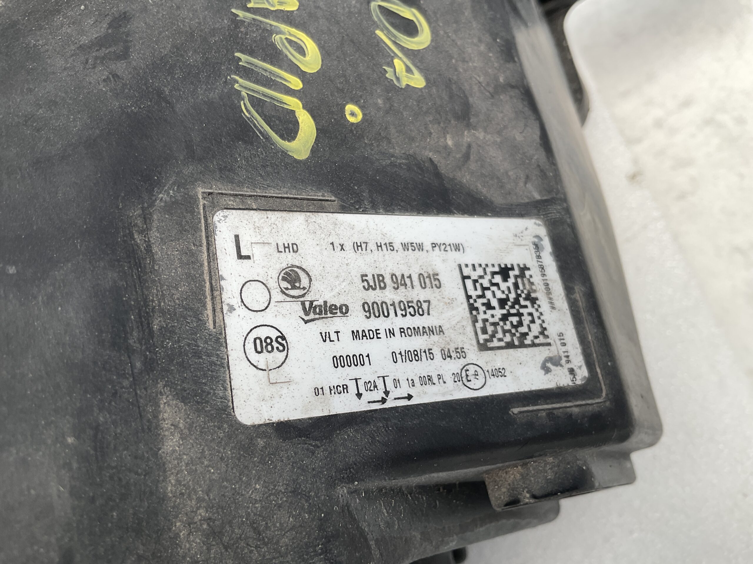 KOPLAMP SKODA RAPID 5J 5JB941015 LINS SK-8323