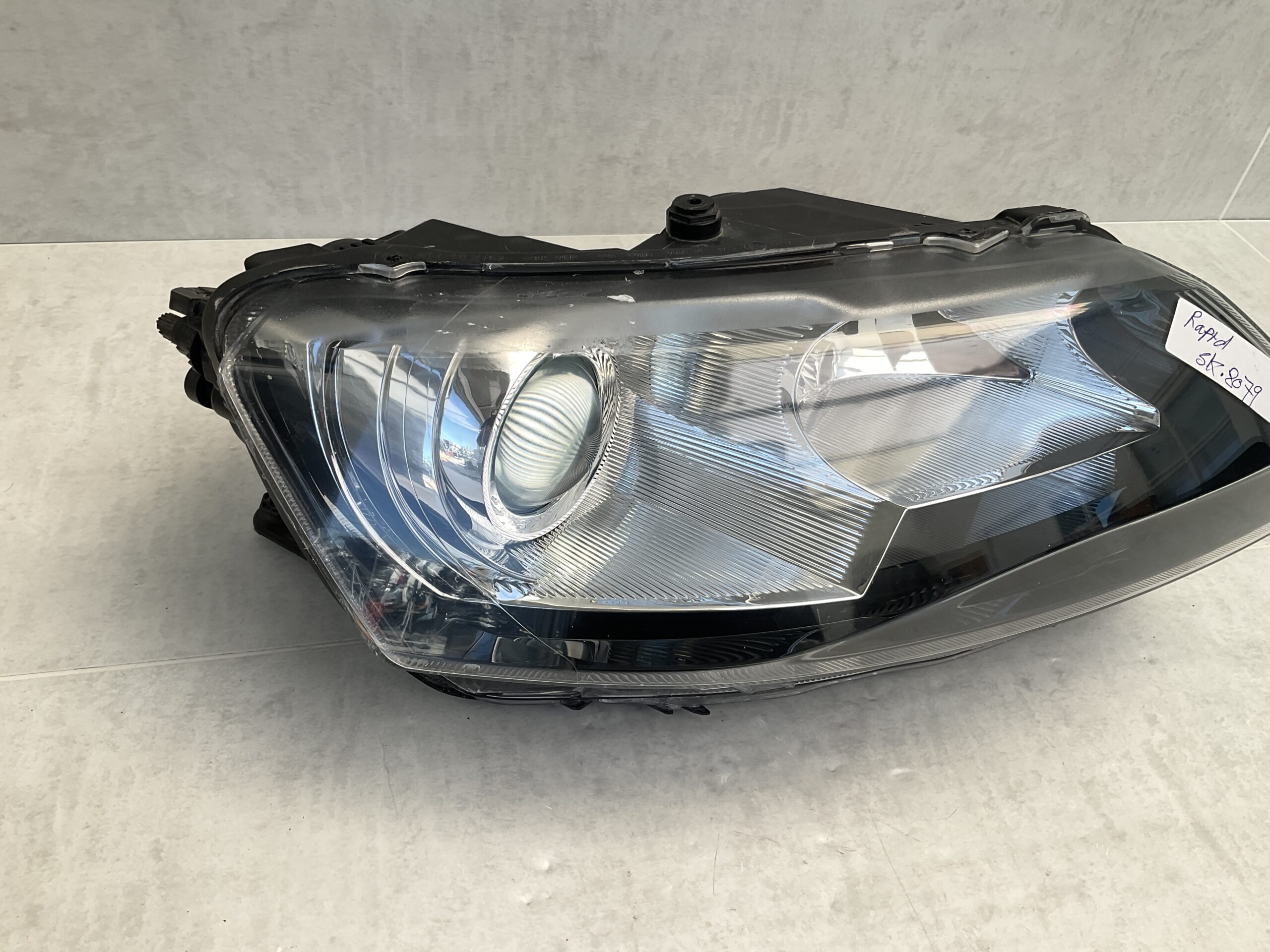 KOPLAMP SKODA RAPID XENON 5J 5JB941016A RECHTS SK-8079
