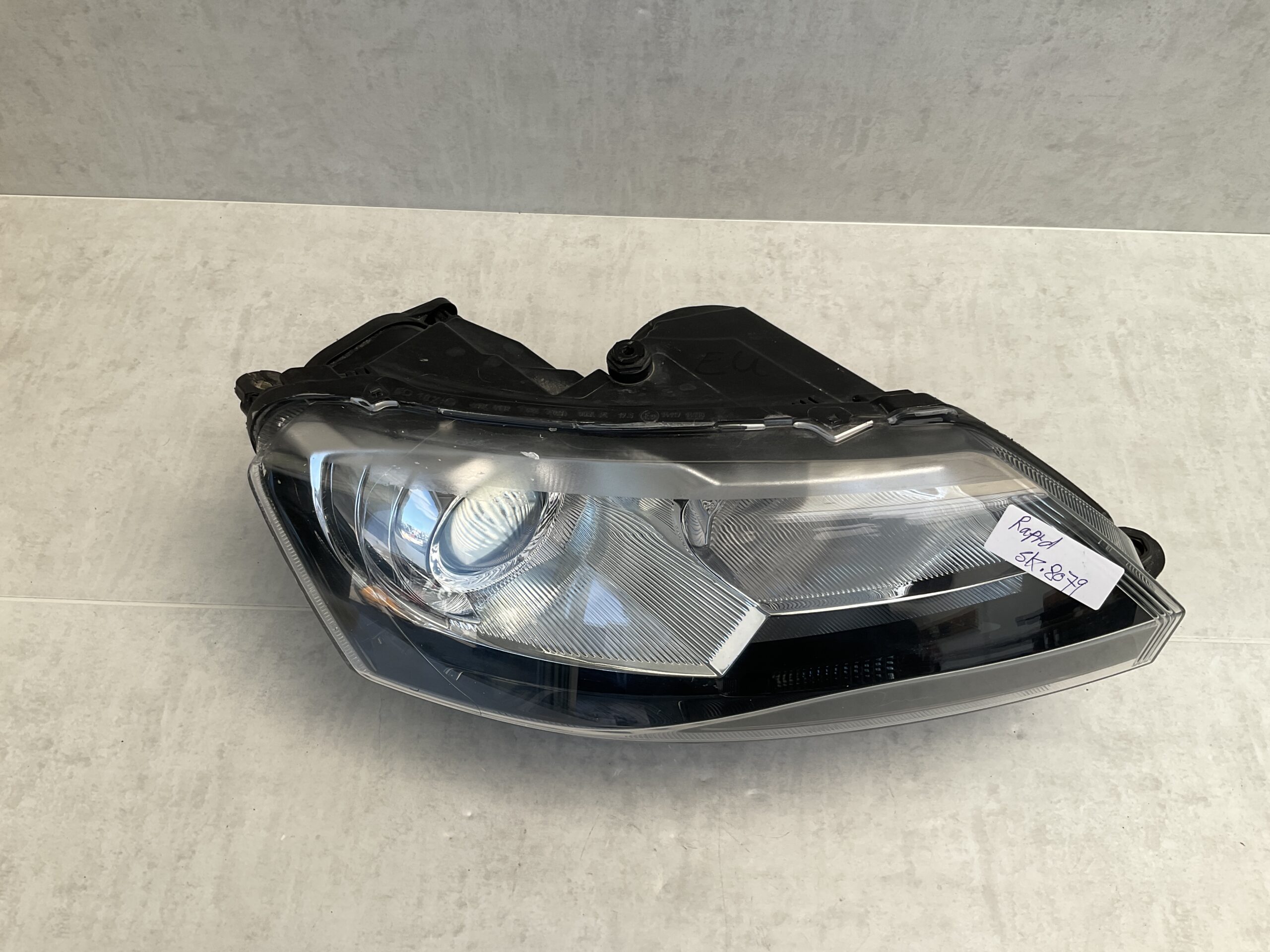 KOPLAMP SKODA RAPID XENON 5J 5JB941016A RECHTS SK-8079
