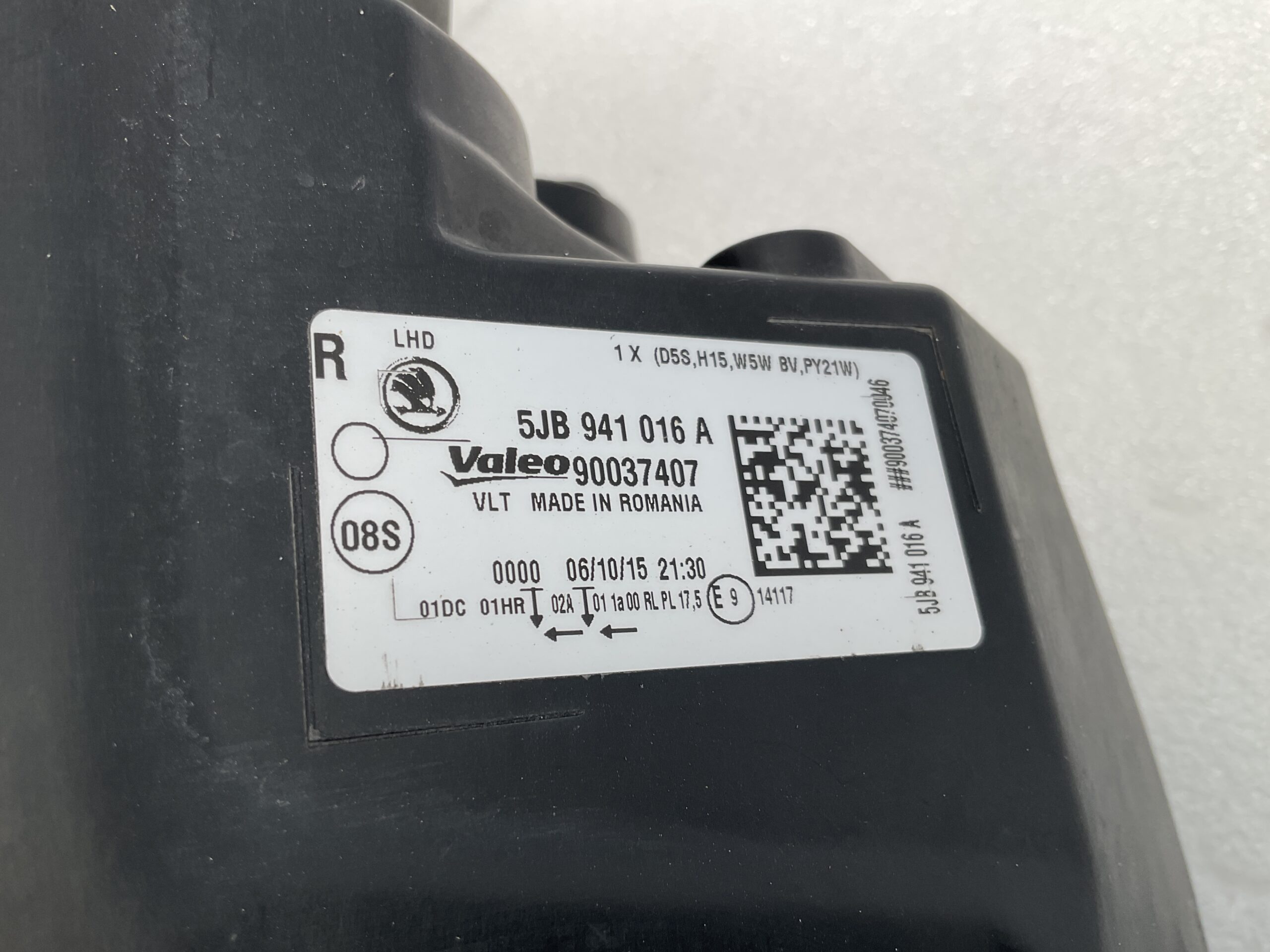 KOPLAMP SKODA RAPID XENON 5J 5JB941016A RECHTS SK-8079