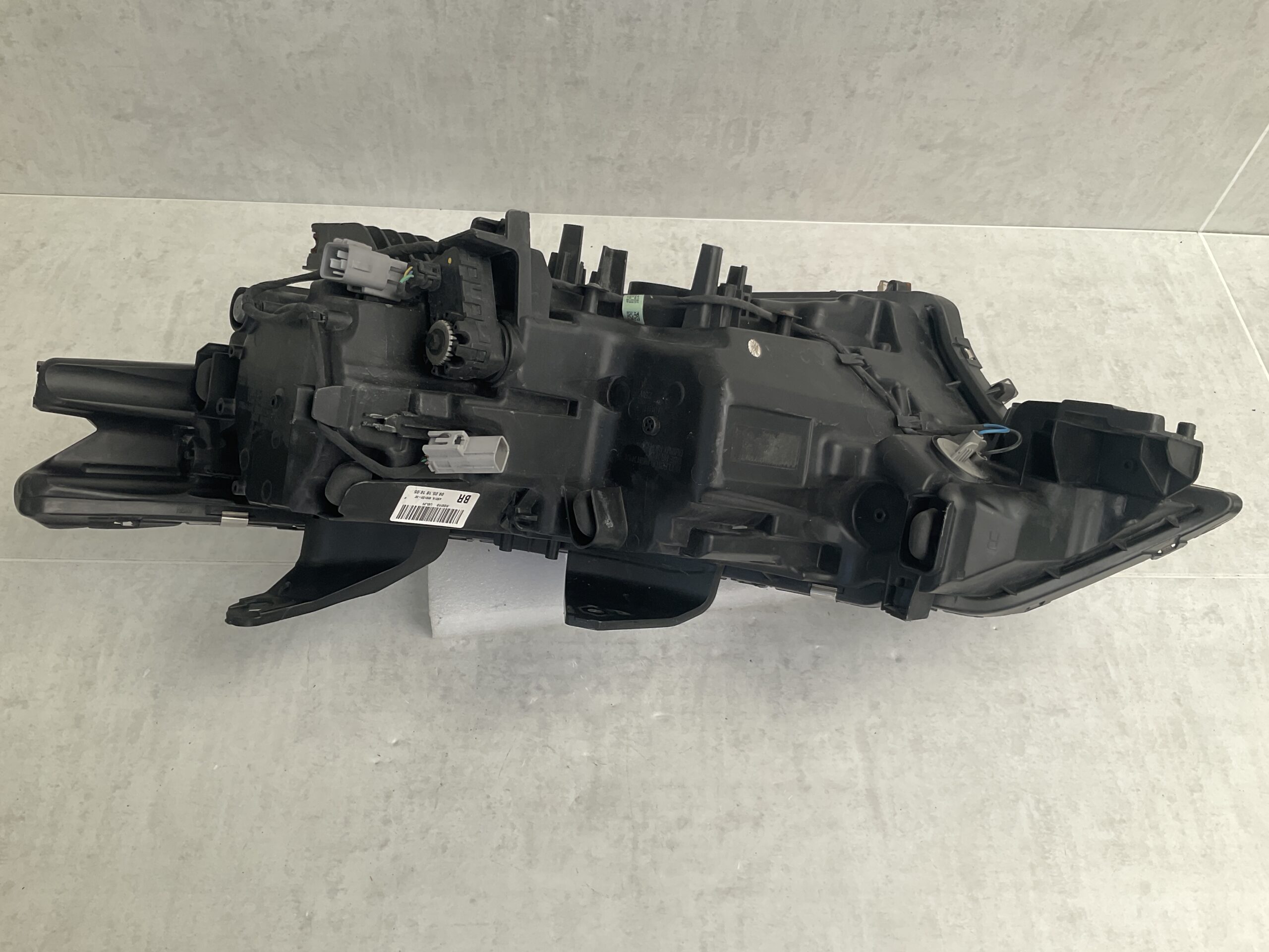 KOPLAMP MITSUBISHI OUTLANDER 4BX19 8301D3-32 RECHTS MI-8265