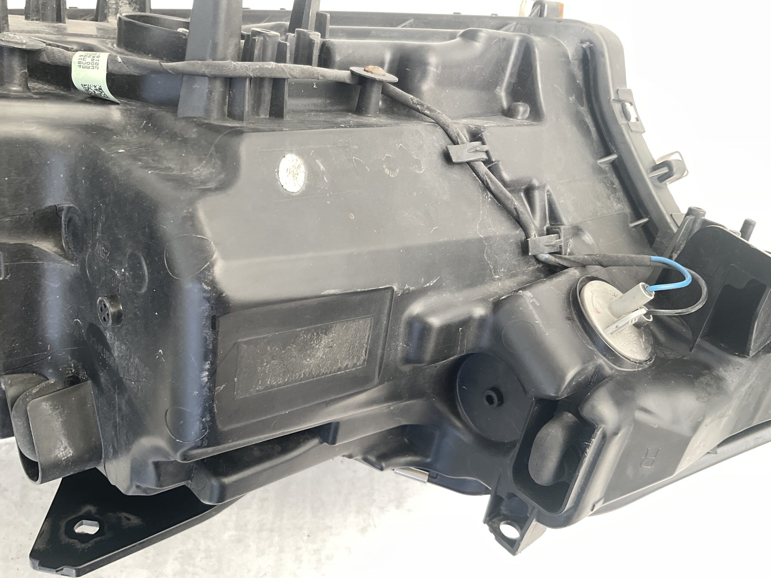 KOPLAMP MITSUBISHI OUTLANDER 4BX19 8301D3-32 RECHTS MI-8265