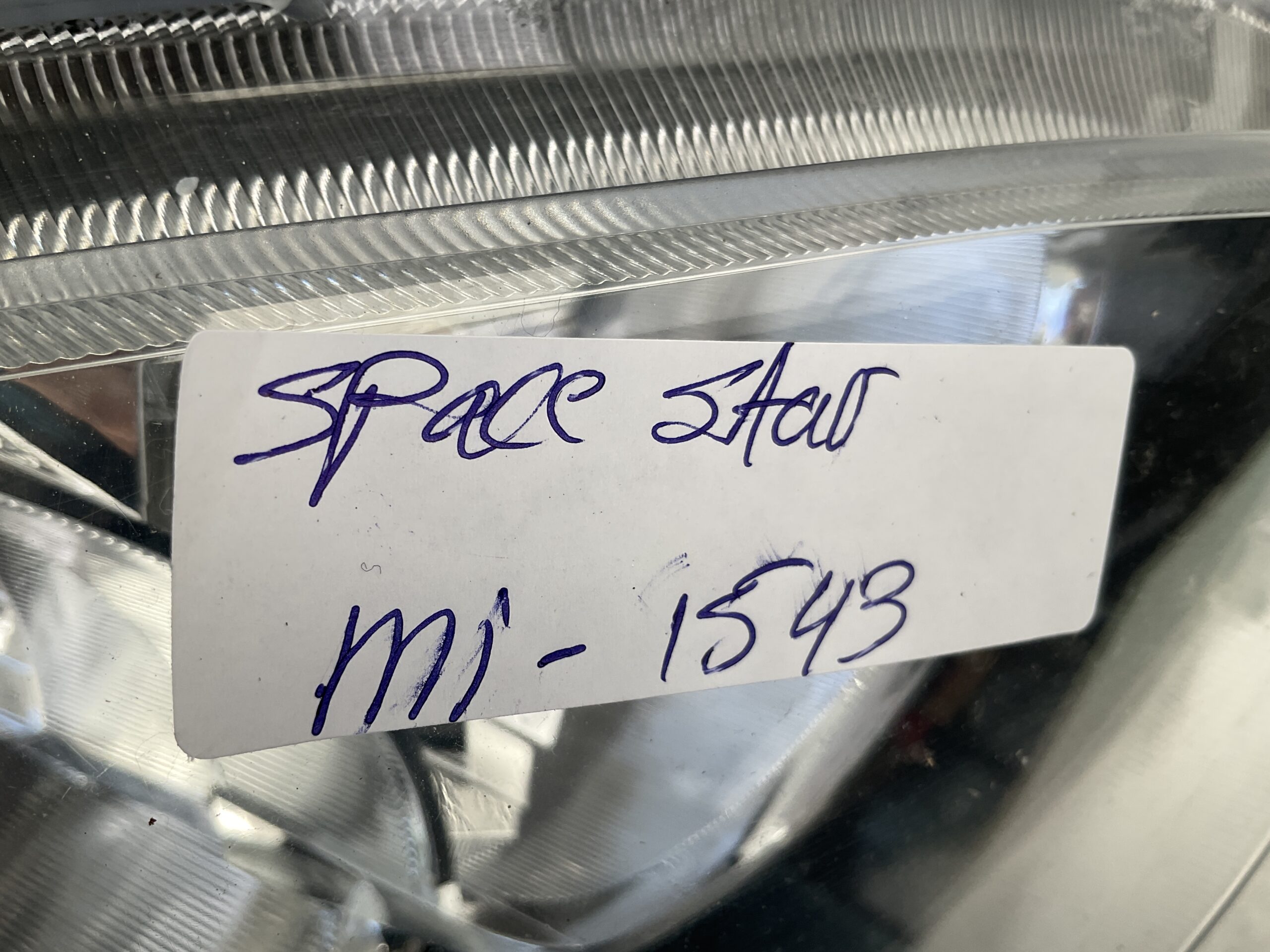 KOPLAMP MITSUBISHI SPACESTAR 14-17 HALOGEEN 8301C194 Rechts MI-1543