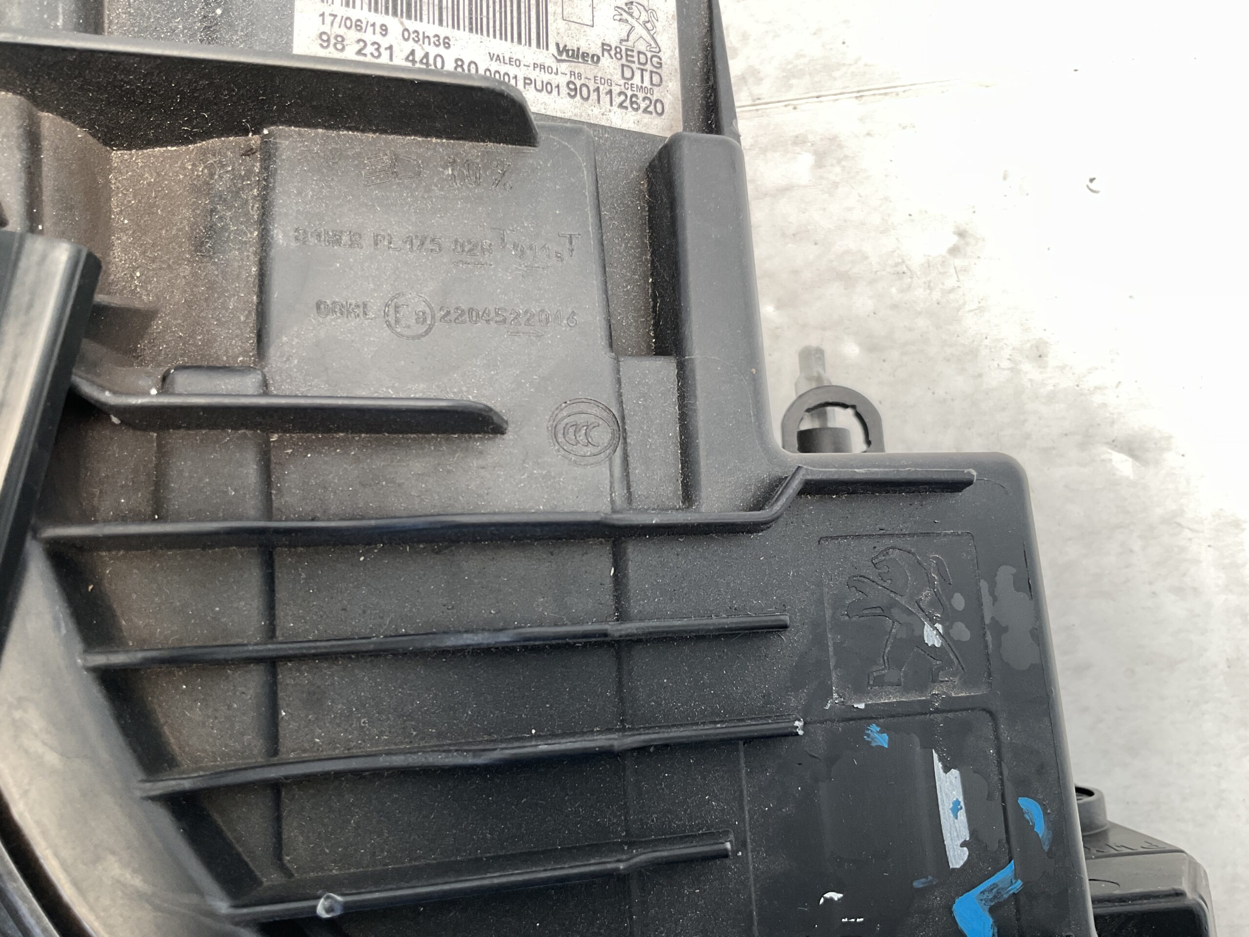 KOPLAMP PEUGEOT 508 LED 9823144080 90112620 RECHTS PE-8517