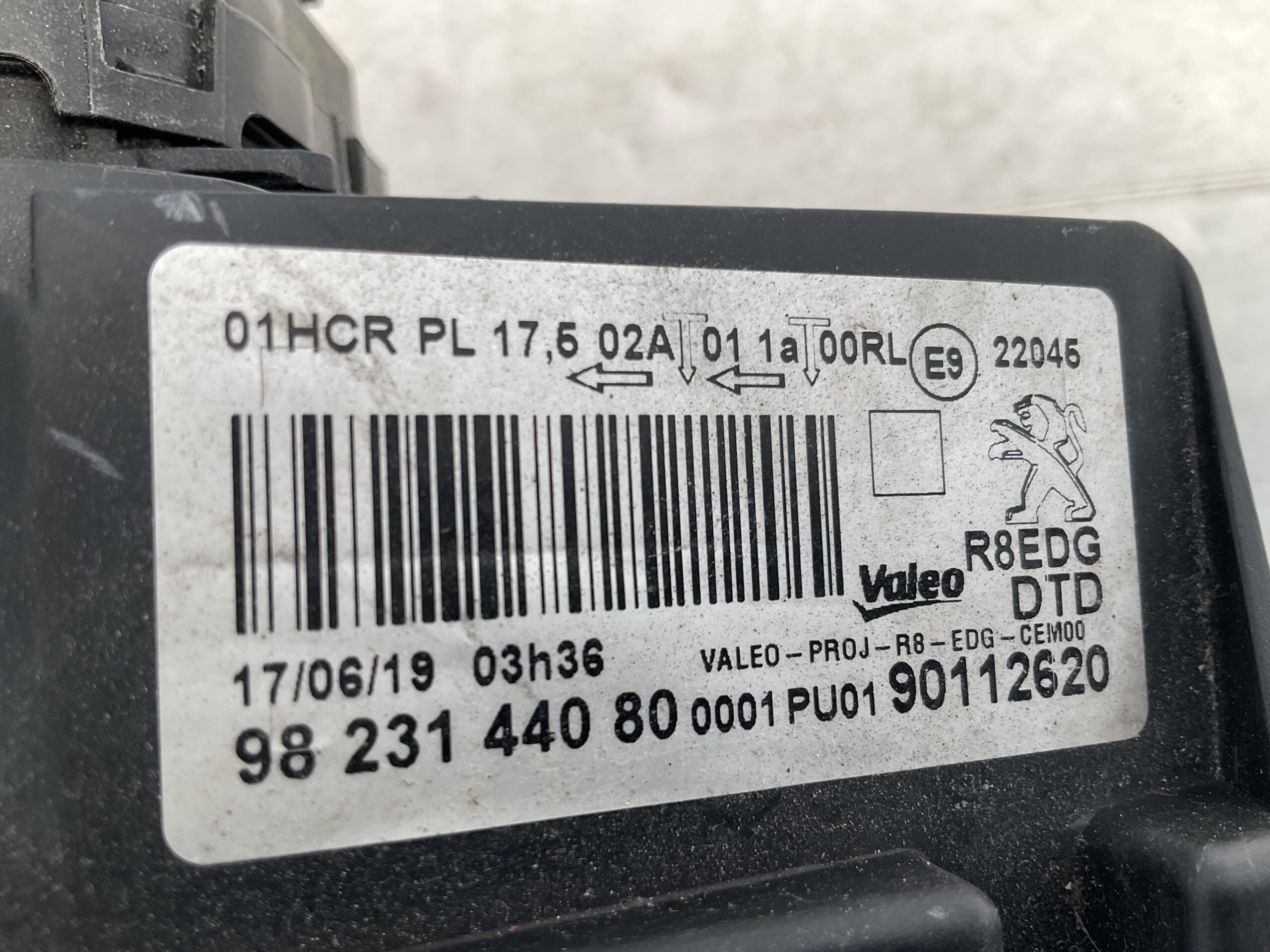 KOPLAMP PEUGEOT 508 LED 9823144080 90112620 RECHTS PE-8517