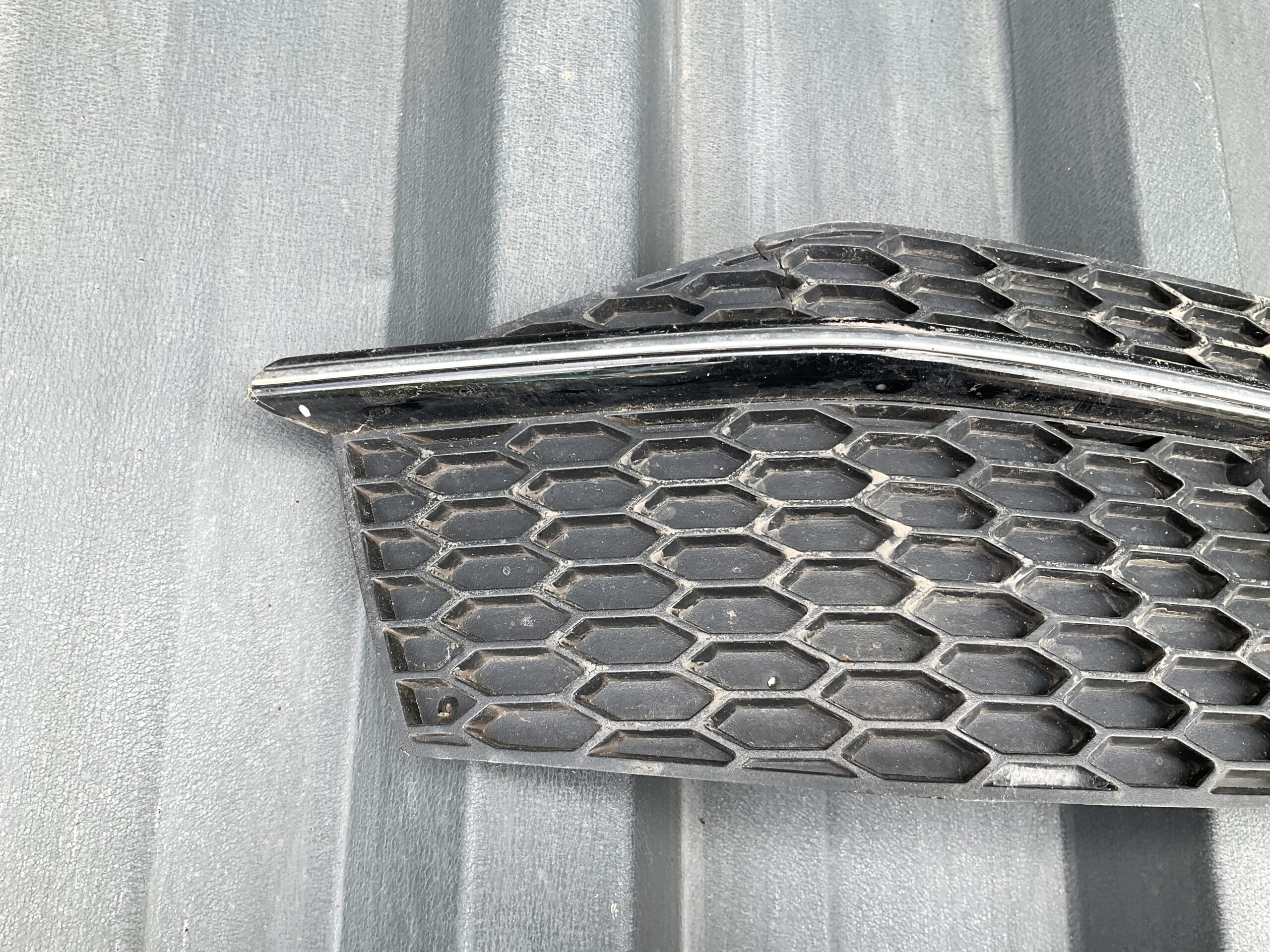 Bumper Grill Audi A4 S4 B8 8k0807682m Mistlamp Rooster AU:21437