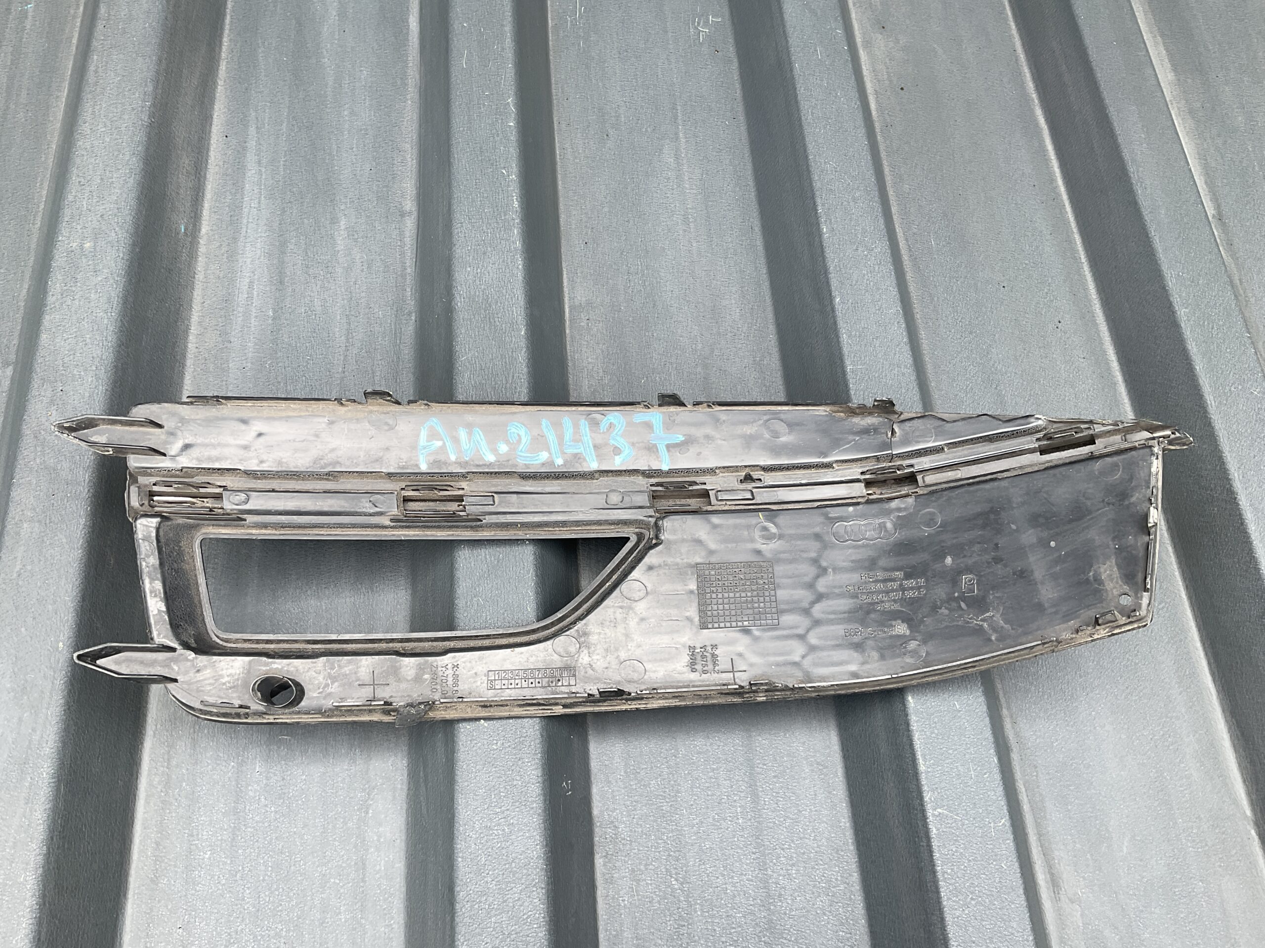 Bumper Grill Audi A4 S4 B8 8k0807682m Mistlamp Rooster AU:21437