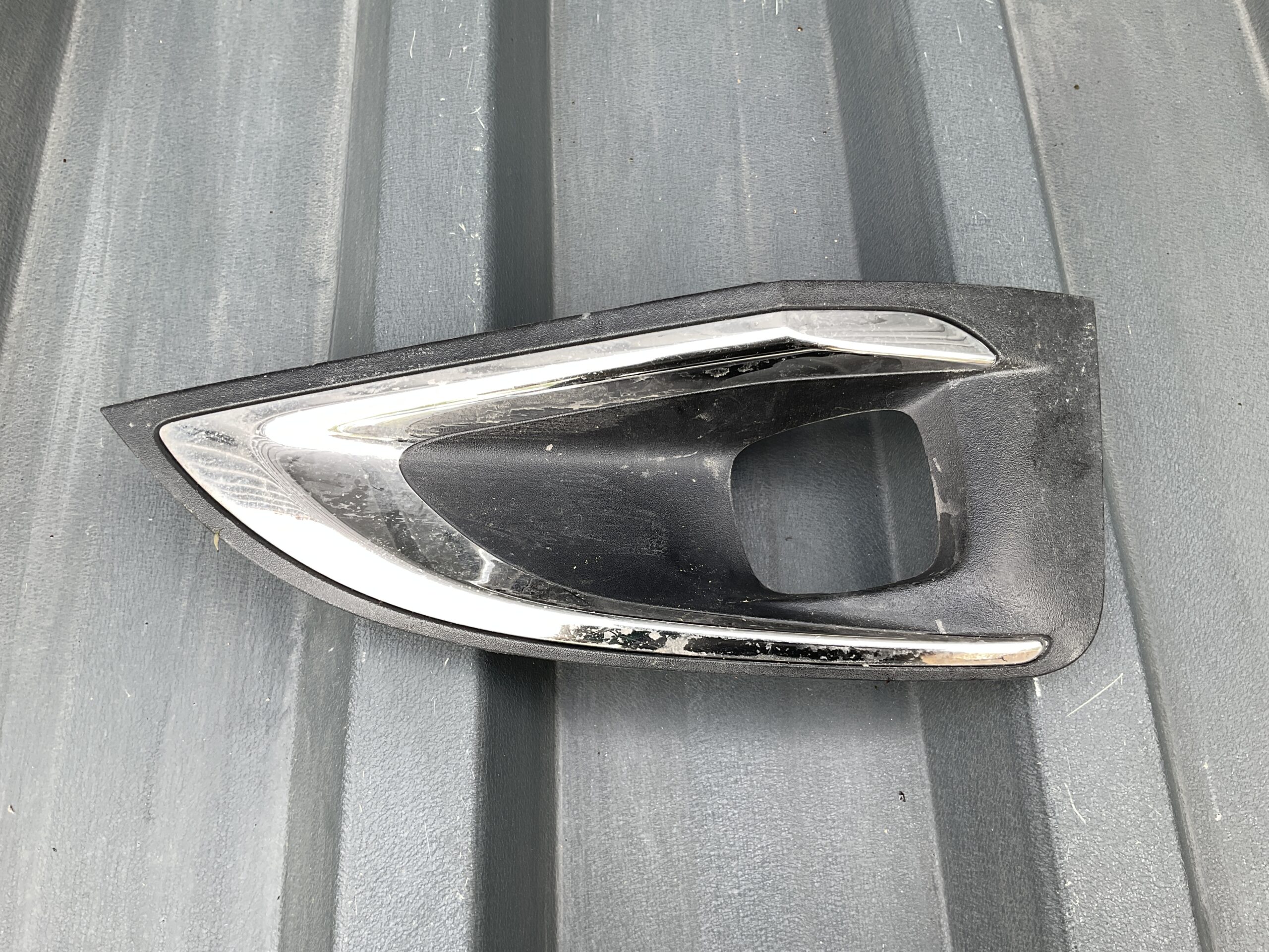 Bumper Grill Peugeot 3008 II 2017 9810881277 Mistlamp Rooster Rechts PE:21439